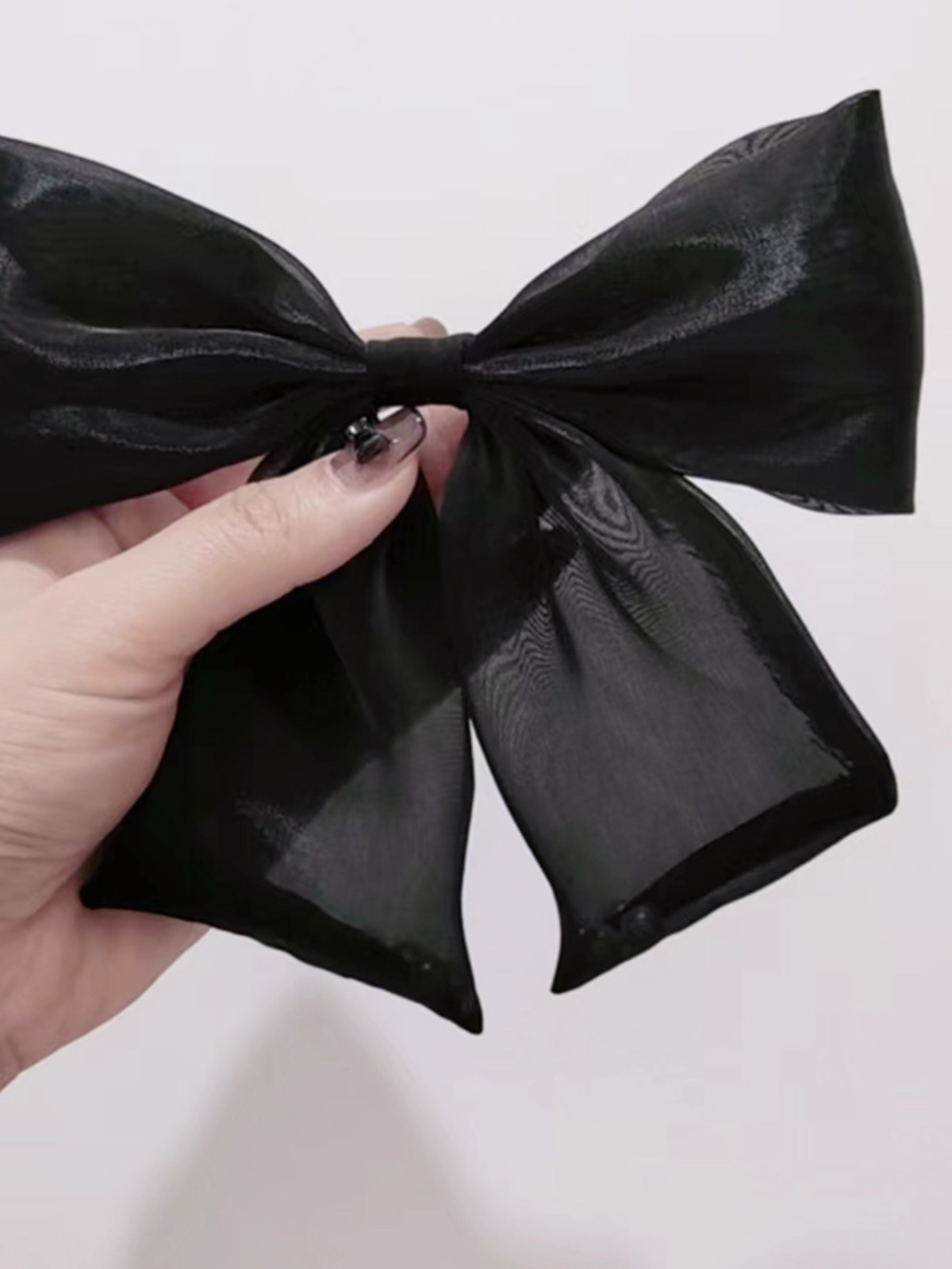 Black organza collar flower mesh bow brooch, women's white dress pin accessory, chest decoration Specification image