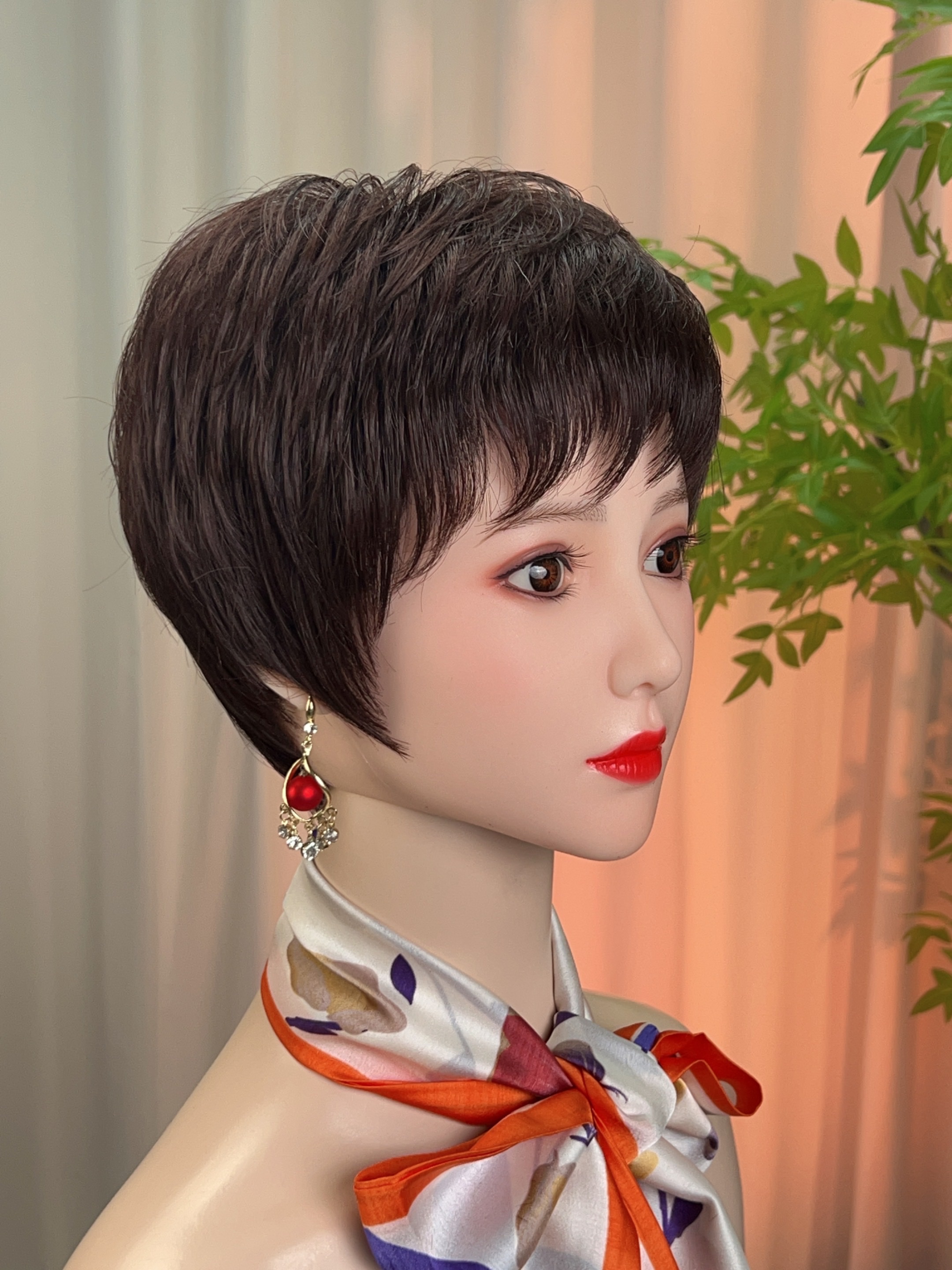 Short textured permed wig with full real hair details Picture