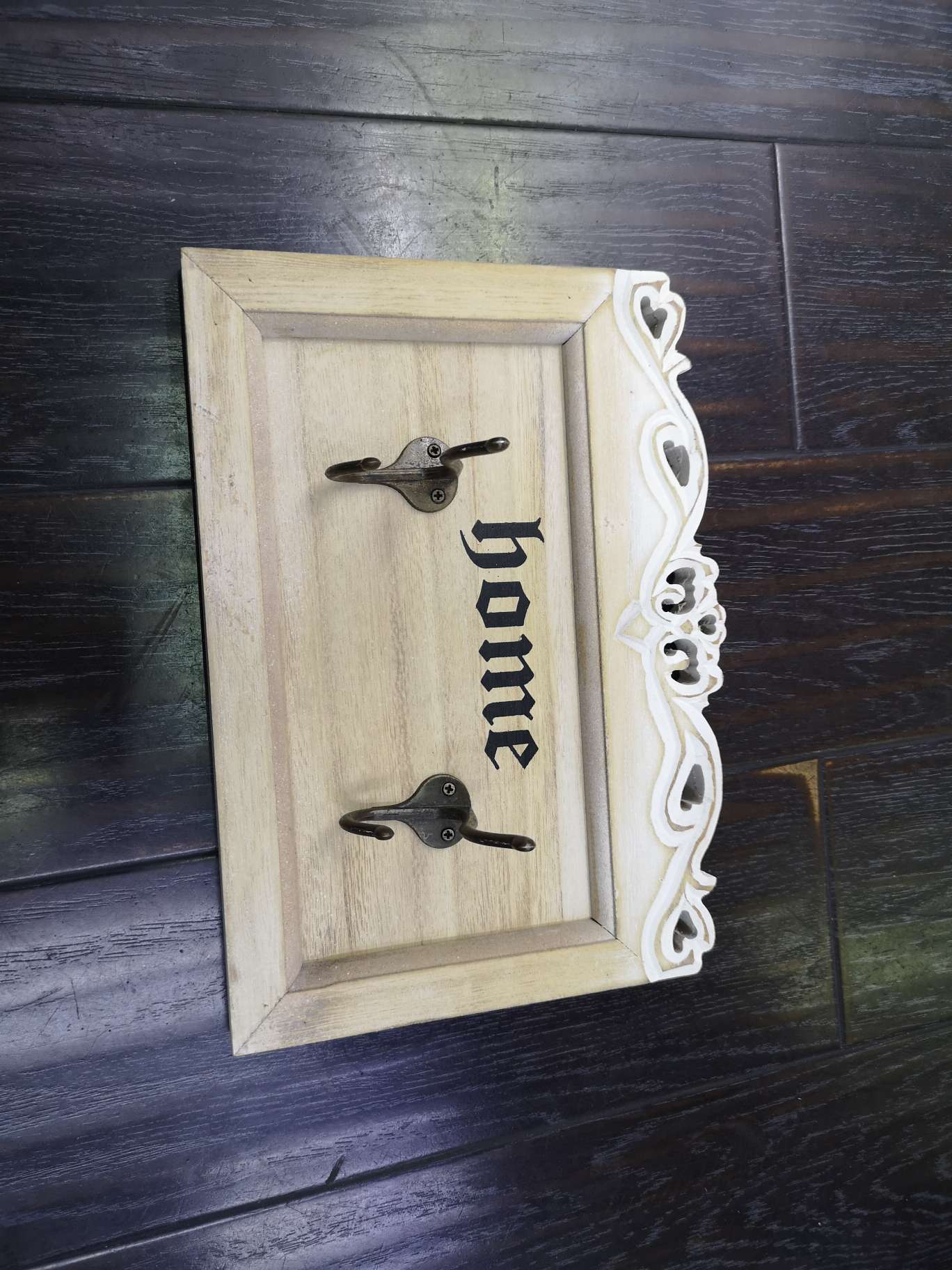 Direct sales of two-hook wooden handicrafts from the manufacturer for home decorative items Item Picture