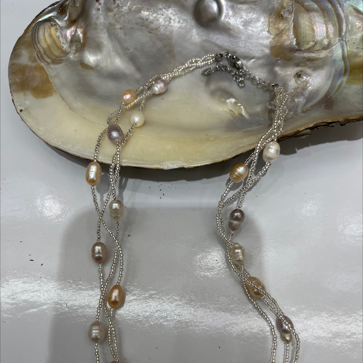 复古流行，经典时尚的神仙姐姐款淡水珍珠项链详情图1