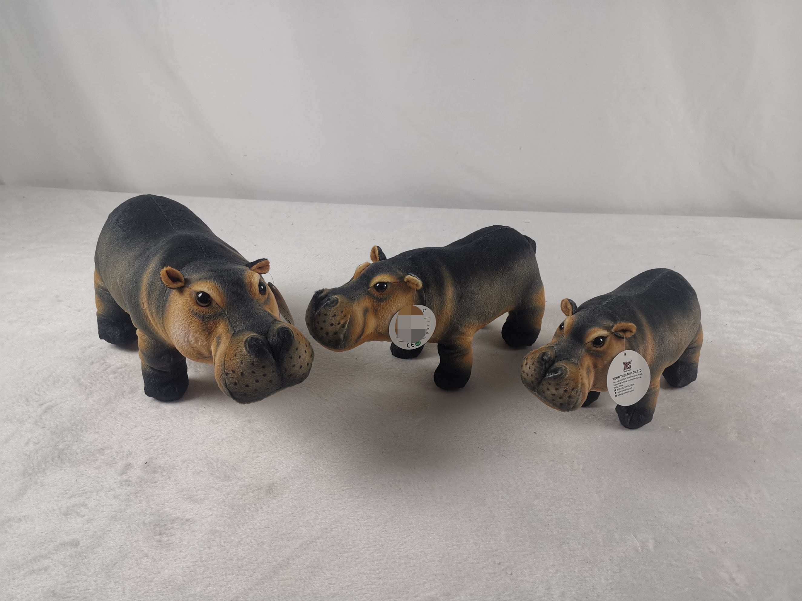 Super cute plush toys, dolls that children love, are perfect gifts for parent-child interaction