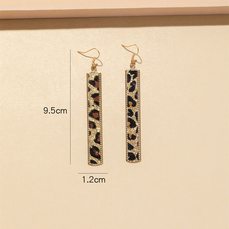 跨境热销款欧美流行时尚简约豹纹金属耳饰外贸夸张耳钩 耳环耳环饰品细节图