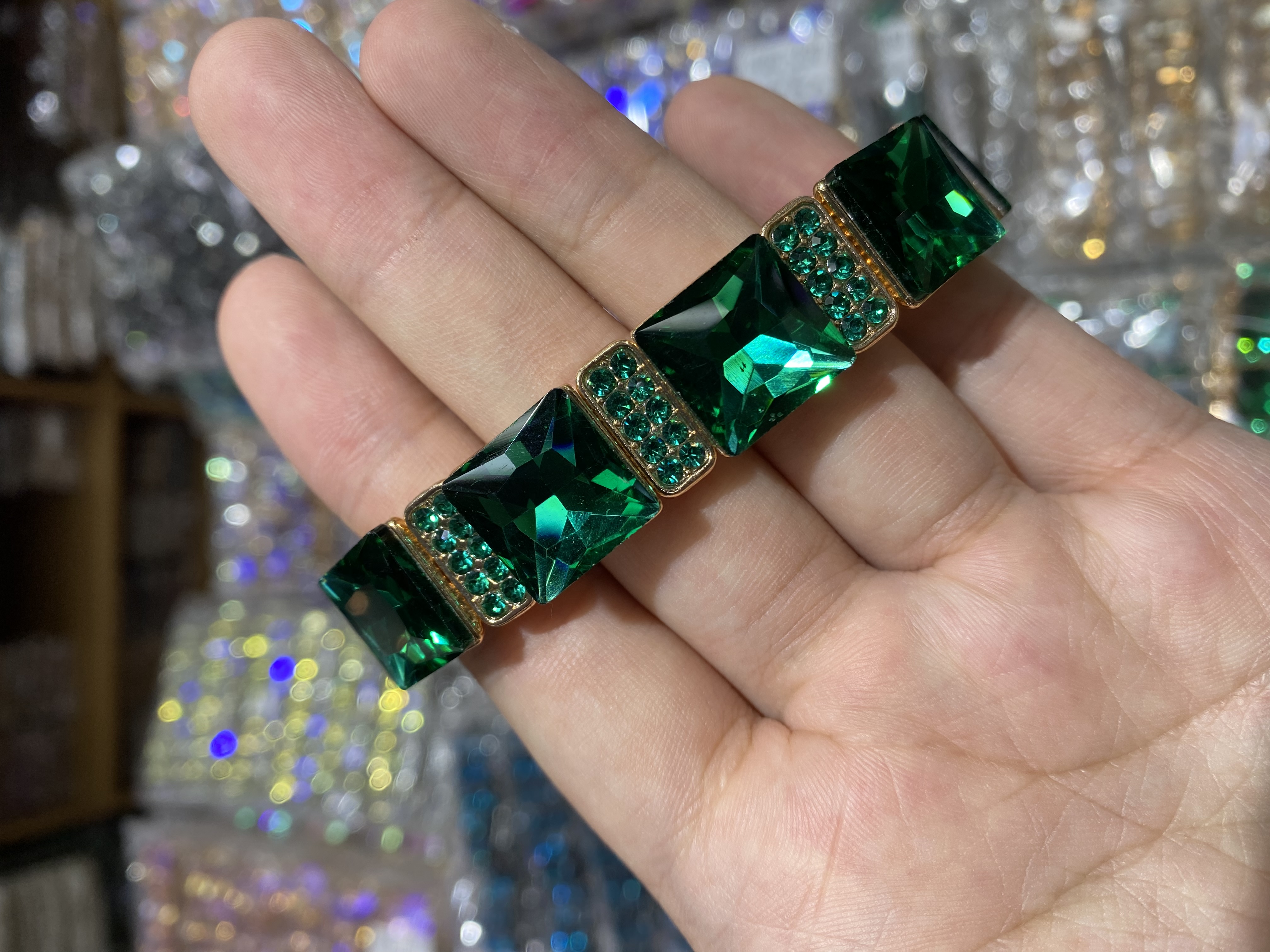 季度现货，欧美风格弹力玻璃手链，佩戴舒适，时尚魅力，不购买你可能会后悔哦详情图3