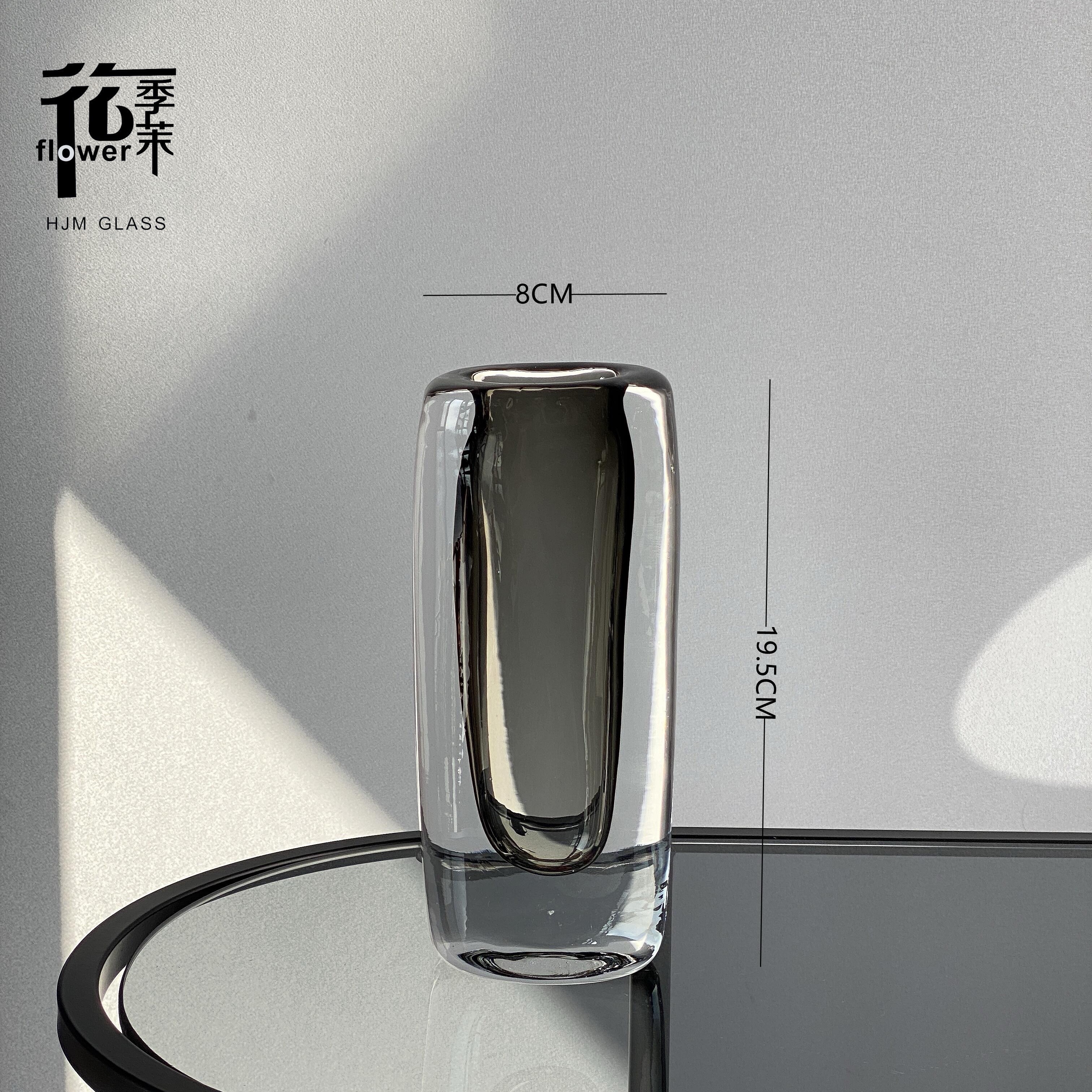 Glazed glass vase Application Scenario