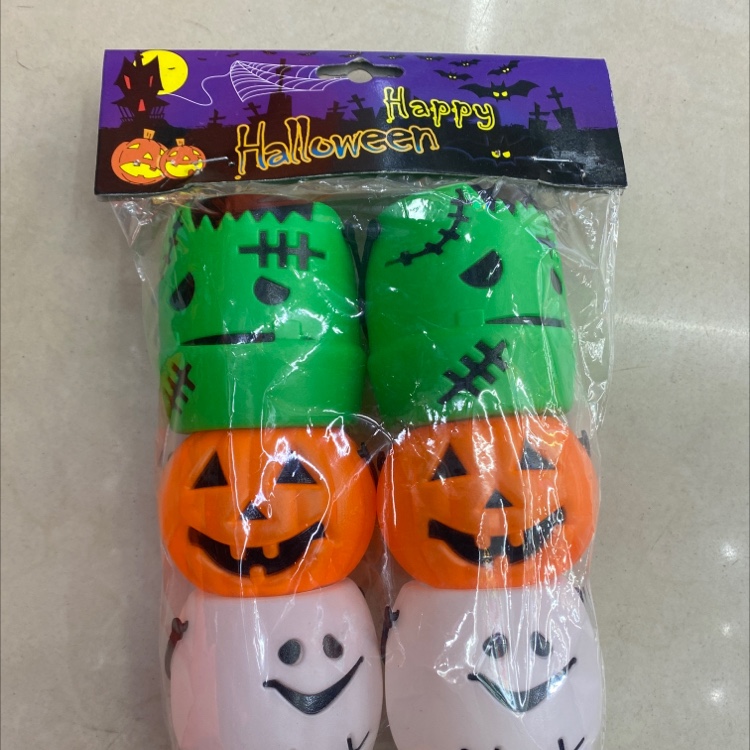 新品上市！七龙珠主题钥匙扣公仔，果蔬盲盒切切乐玩具，超值套装，赠品丰富，错过可能会有遗憾哦！