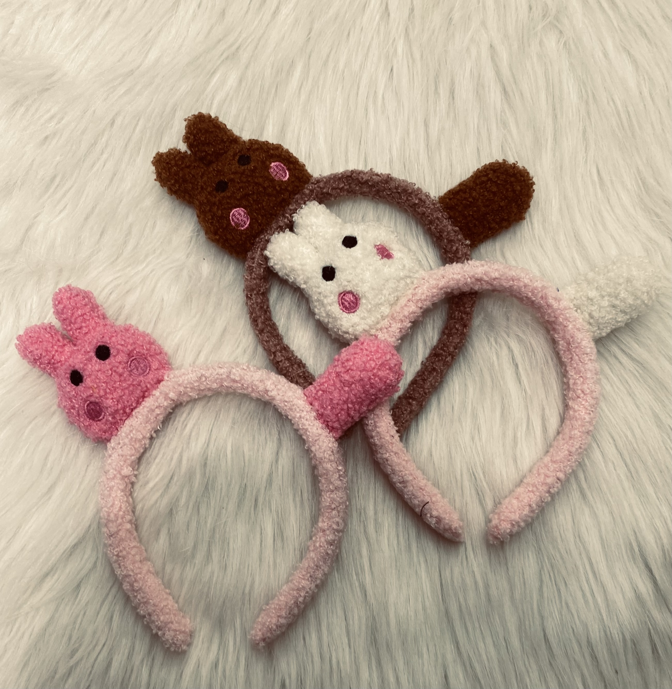 New product on the market! Super value lambskin rabbit hair band + cat hair clip, three-in-one headwear for washing your face, tying your hair and applying makeup, the same style as Internet celebrities, cute and practical!