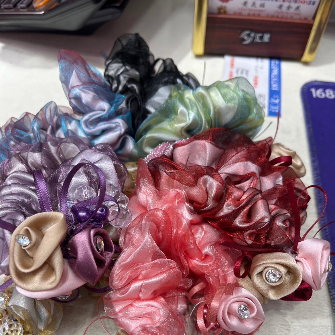 阿拉伯女士王冠头巾 一元特价小商品 羽毛爱心玫瑰花装饰 蝴蝶结发带潮流配饰
