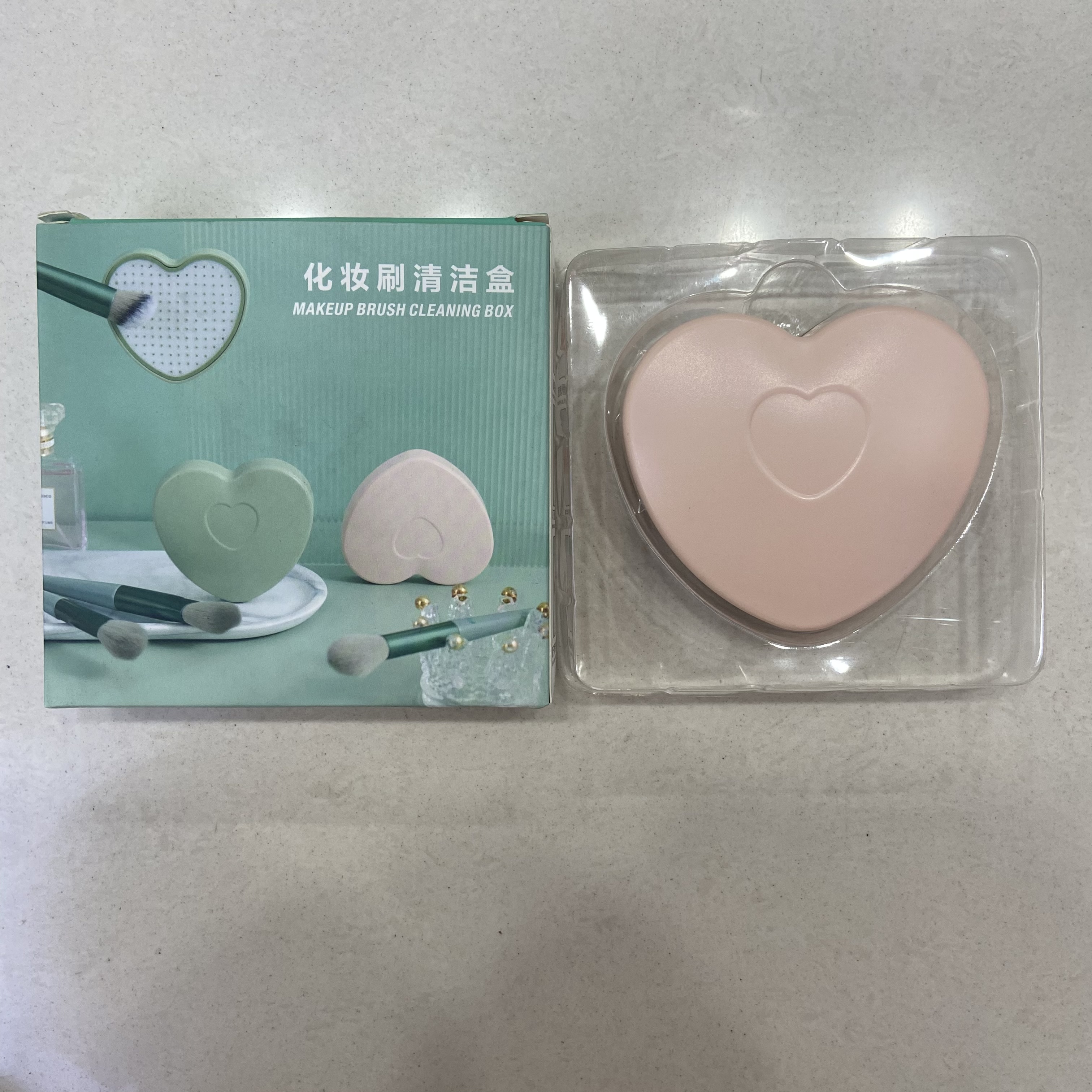 Cleaning brush, makeup brush cleaner, eyeshadow brush, highlight brush, quick cleaning box