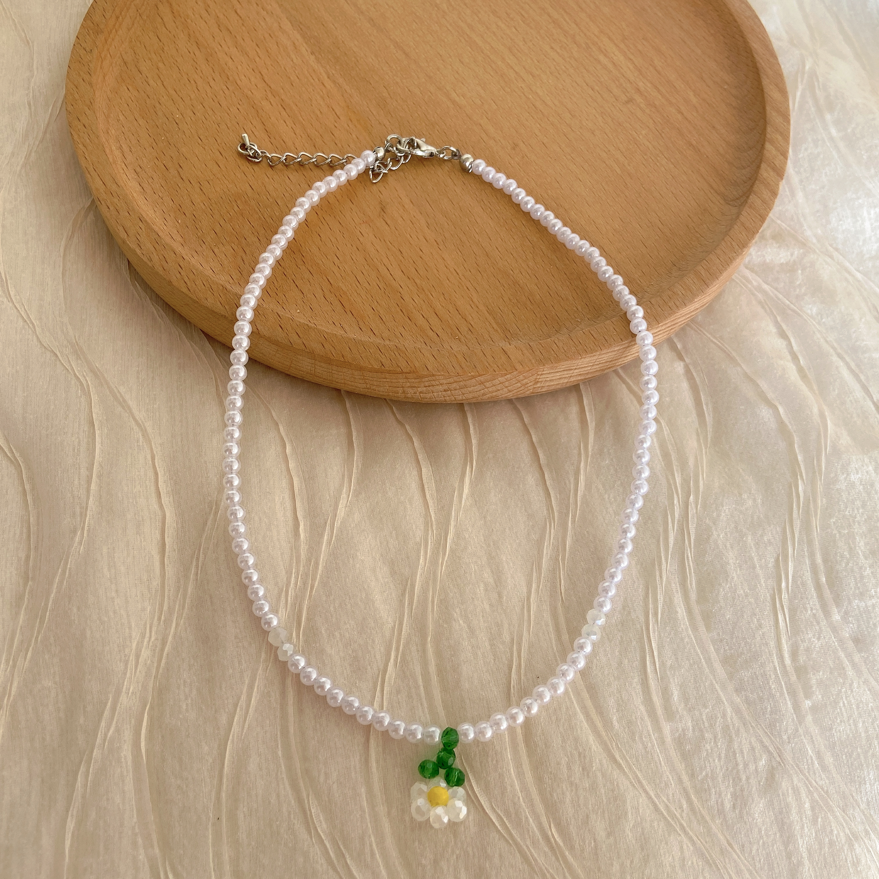 Pearl necklace Application Scenario