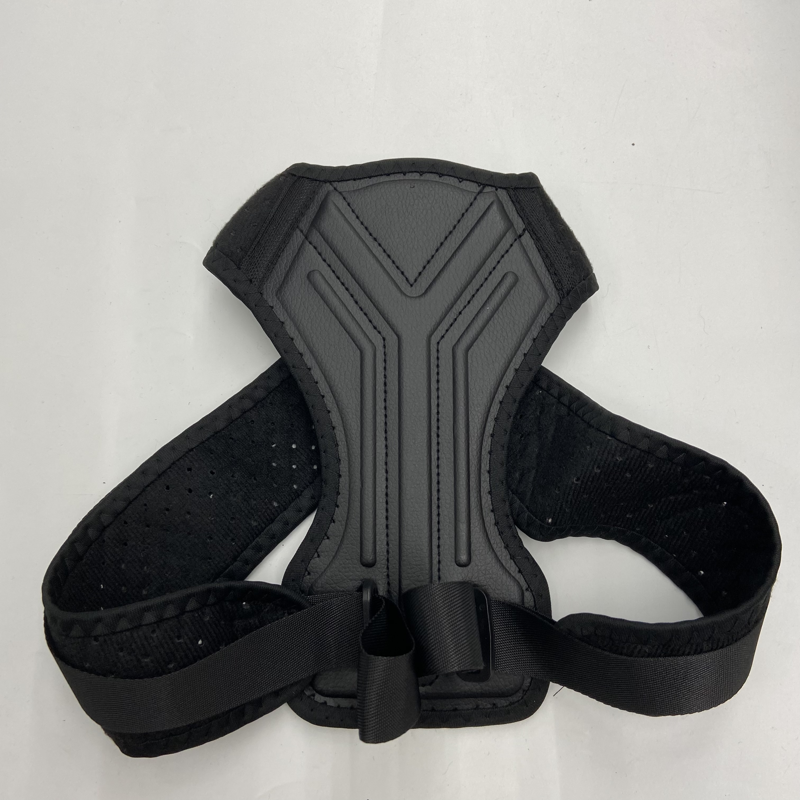 驼背矫正带透气可调高低肩挺胸男女纠正坐姿背部矫正器产品图