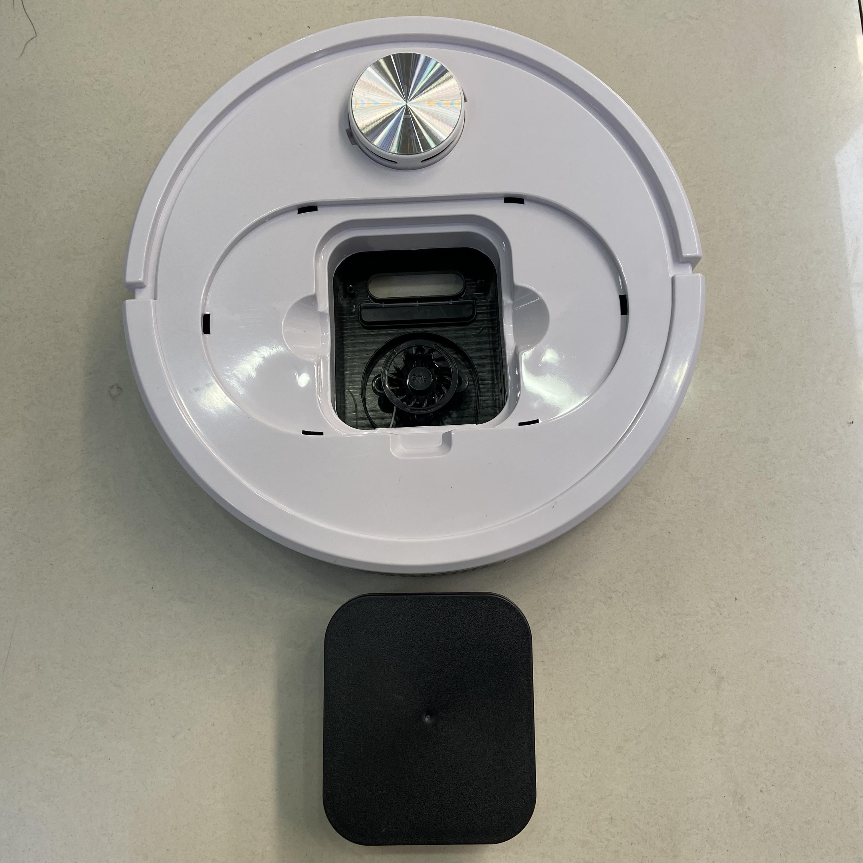 自动扫地机器人扫拖一体充电家用懒人智能吸尘器家电详情图6