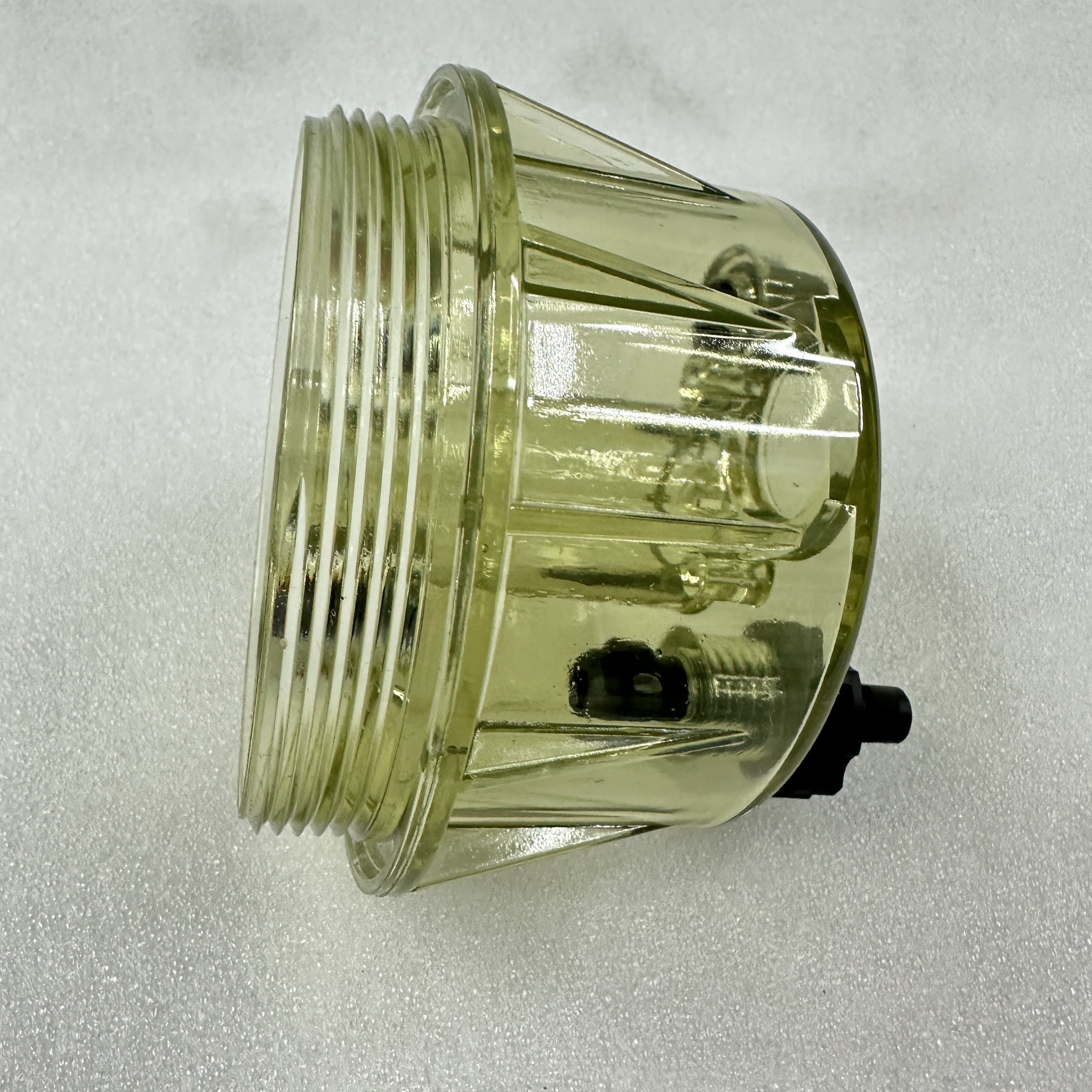 Double water drain switch plastic filter cup for filter accessories 0004772016 Application Scenario