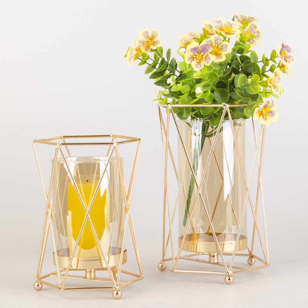 Nordic Candlestick Creative Electroplating Golden Flower Stand Wedding Geometric Iron Ornaments Simulation Flower Stand Manufacturers In Stock Application Scenario