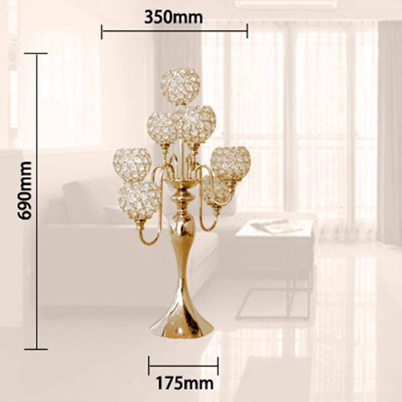 Creative European Vintage High-End Home Wedding Wedding Props 7 Head Crystal Candle Stand Hotel Club Model Room Application Scenario