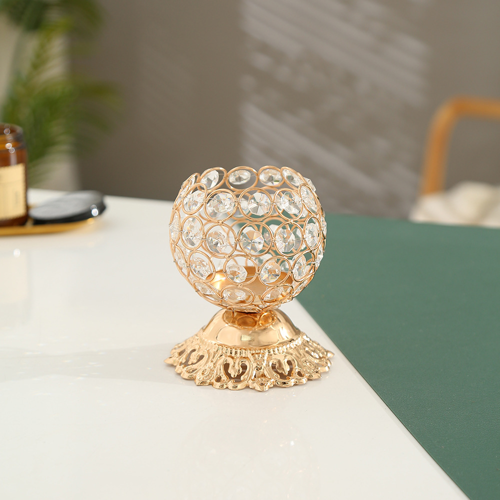 Daily Home European Iron Candlestick Home Creative High-End Tabletop Decoration Fashion Light Luxury Ware Decoration Specification drawing