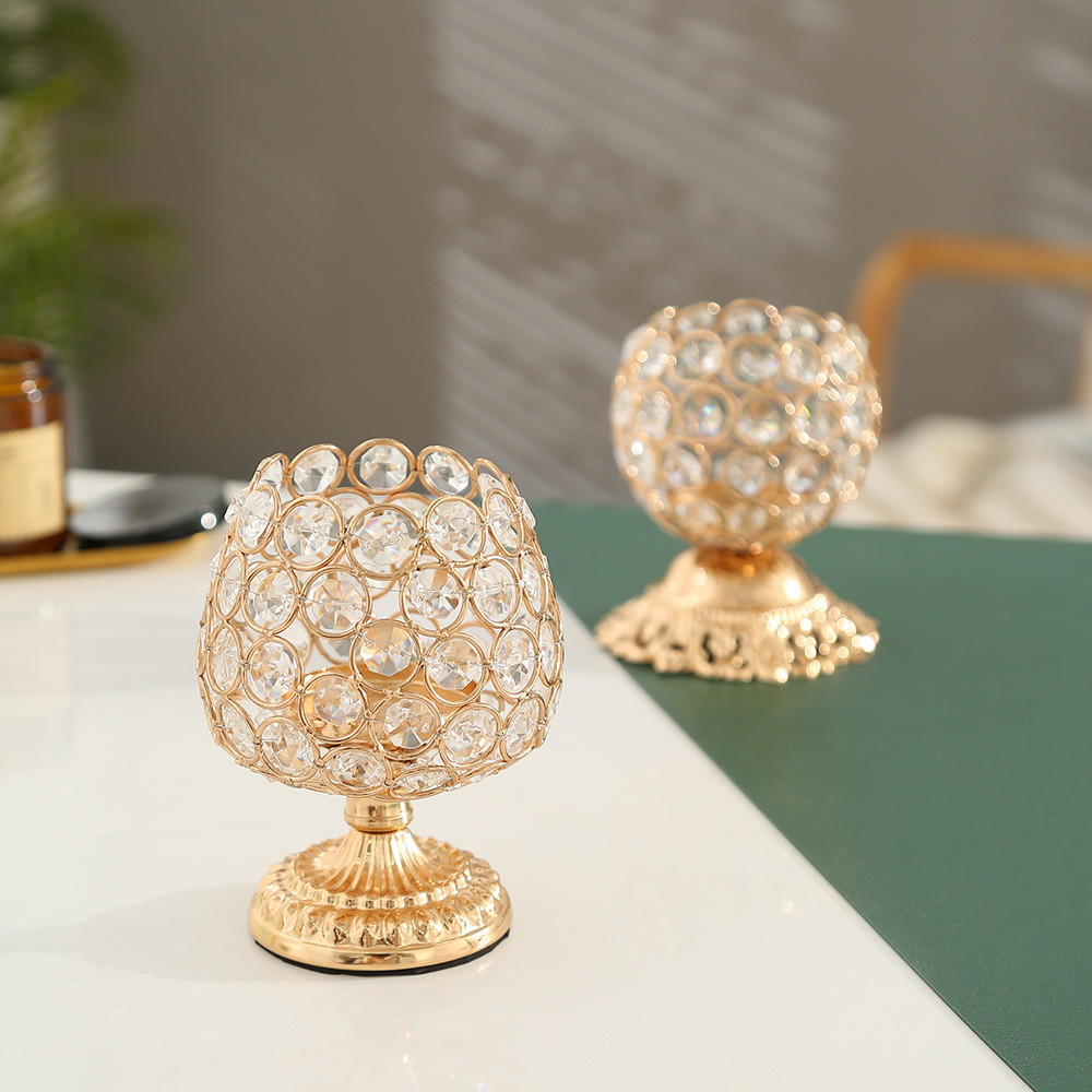 Daily Home European Iron Candlestick Home Creative High-End Tabletop Decoration Fashion Light Luxury Ware Decoration
