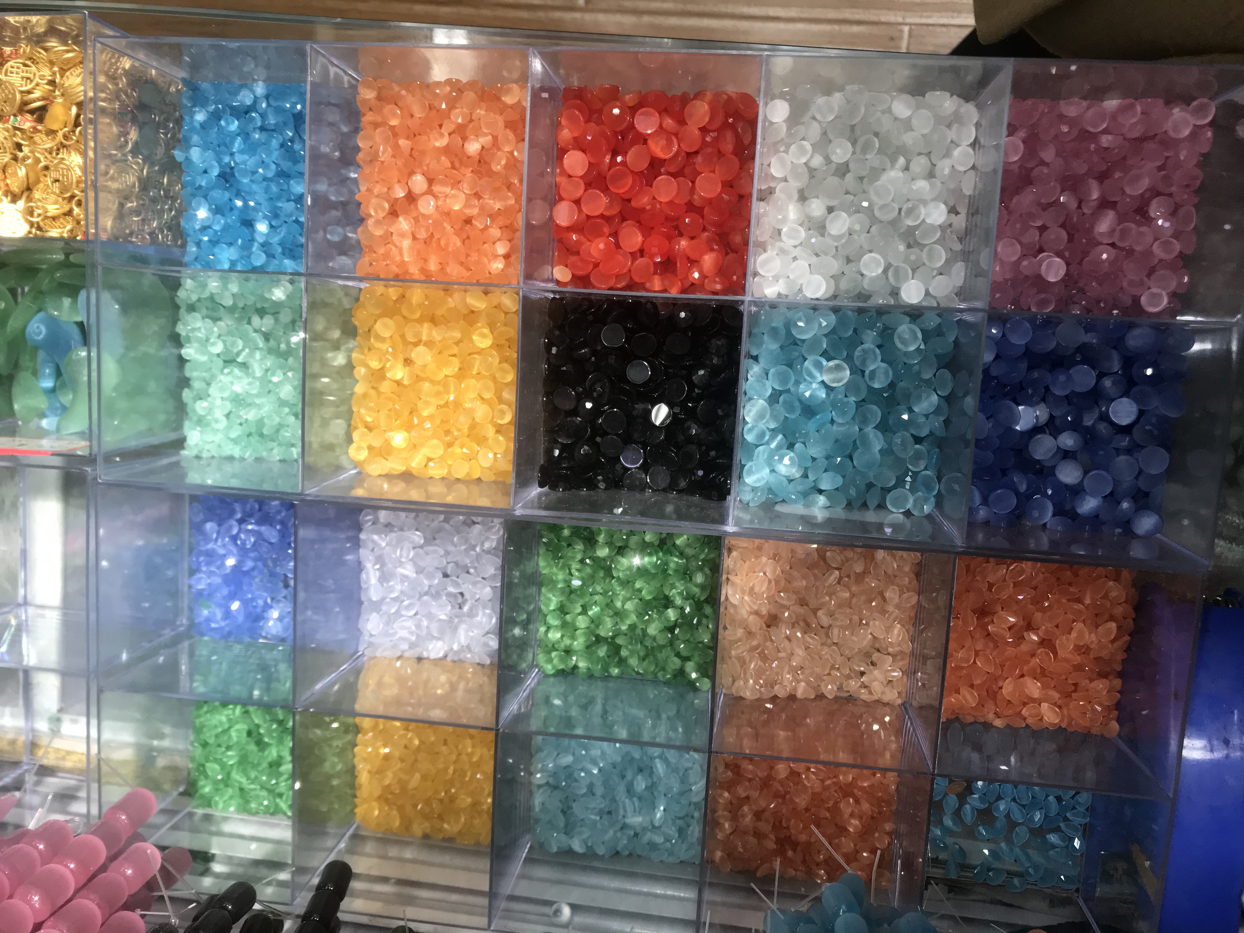 琉璃工艺品实物图