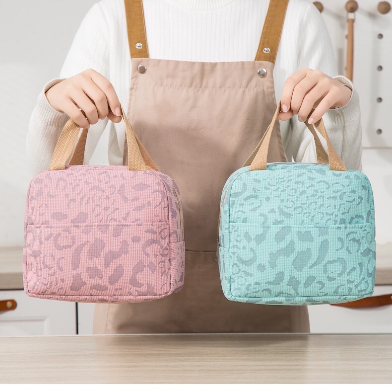 New products in 2024: ink-wash pattern insulated bags, bento bags, lunch box bags, outdoor travel ice packs, picnic bags, and lunch bags detail image 16