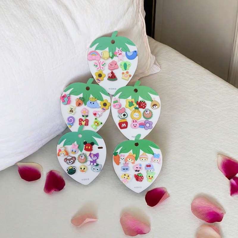 Leaf cards for children, hair bands. For more products, please visit booth A2-3113 or contact 13957918239 Application Scenario