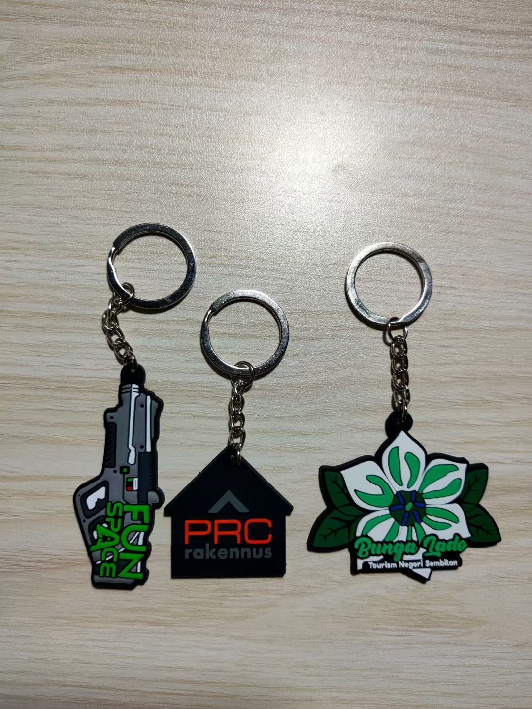 Customized refrigerator stickers, magnetic stickers, resin drops, cultural and creative PVC soft rubber, keychains, anime and cartoon peripheral small gifts, keychains, pendants, tourist souvenirs, pendants details Picture