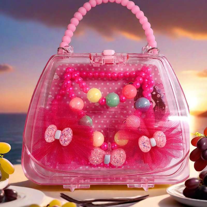 Children's jewelry, heart-shaped necklace and ring set, fashionable, cute and safe, made of material that won't hurt hands. For more products, you can consult at store A2-3113, 13957918239