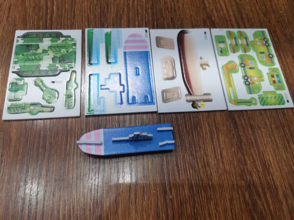 Educational and educational puzzle building blocks, children's cartoon toys, airplane models, electric vehicle toys, creative toys, toys to enhance children's hands-on ability, children's cartoon toys detail image 9