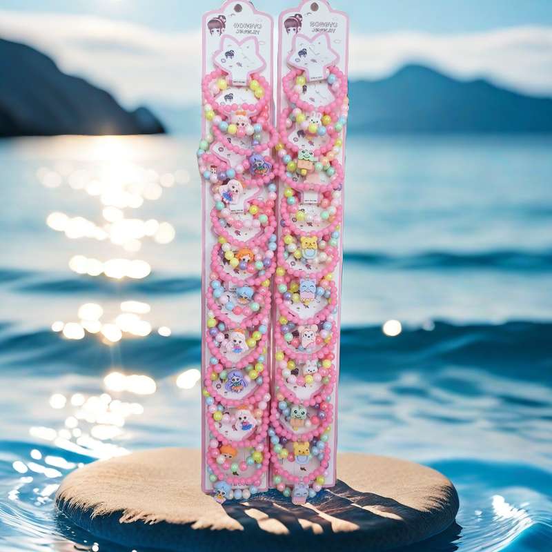 Selected fashionable and trendy children's necklaces, beaded bracelets and jewelry, with a wide variety of cute and new styles. For more styles, please visit our store at A2-3113 or call 13957918239 details Picture