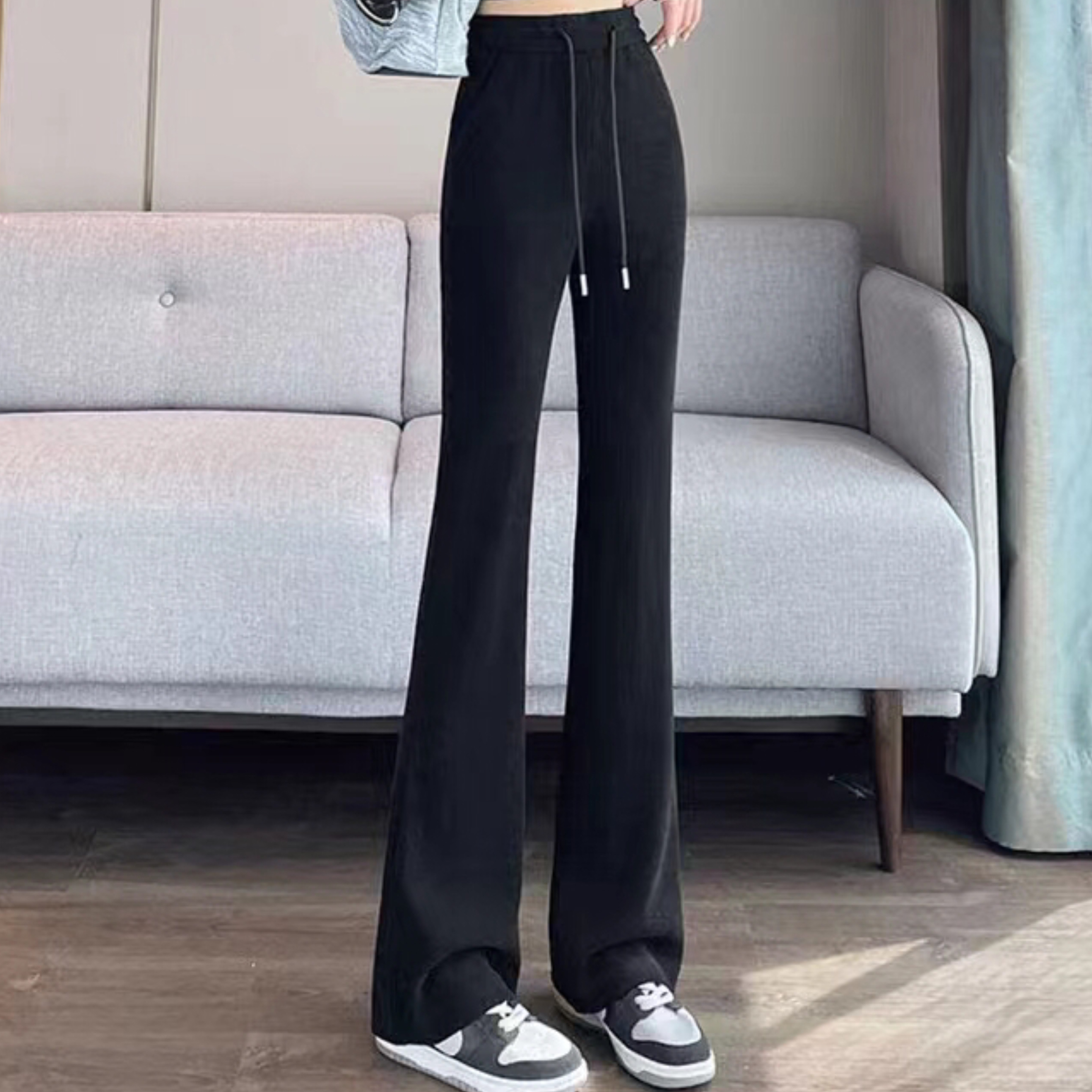 New arrivals for Spring and Autumn 2024: Black women's pants, slightly flared slimming pants, a fashionable and trendy style