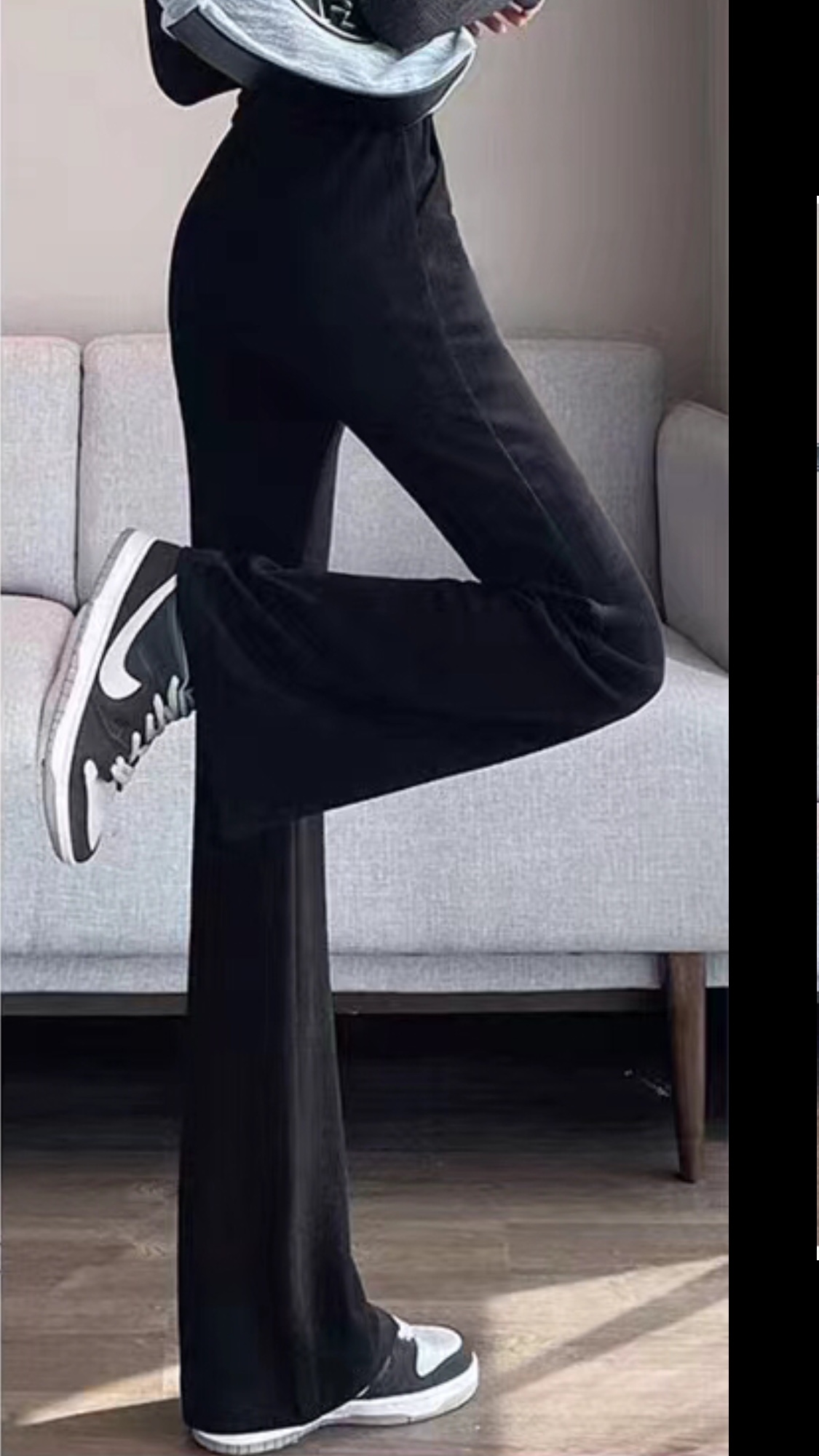 New arrivals for Spring and Autumn 2024: Black women's pants, slightly flared slimming pants, a fashionable and trendy style details Picture