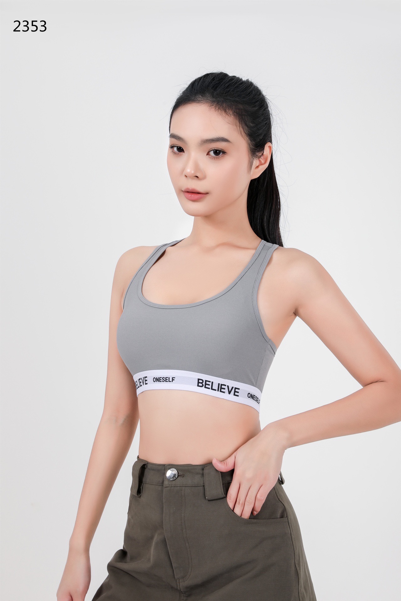 2053 Latex Fixed Cup Pilates Exercise Yoga Vest, Quick-Drying Shock-Proof Back (M L Two Sizes) undefined