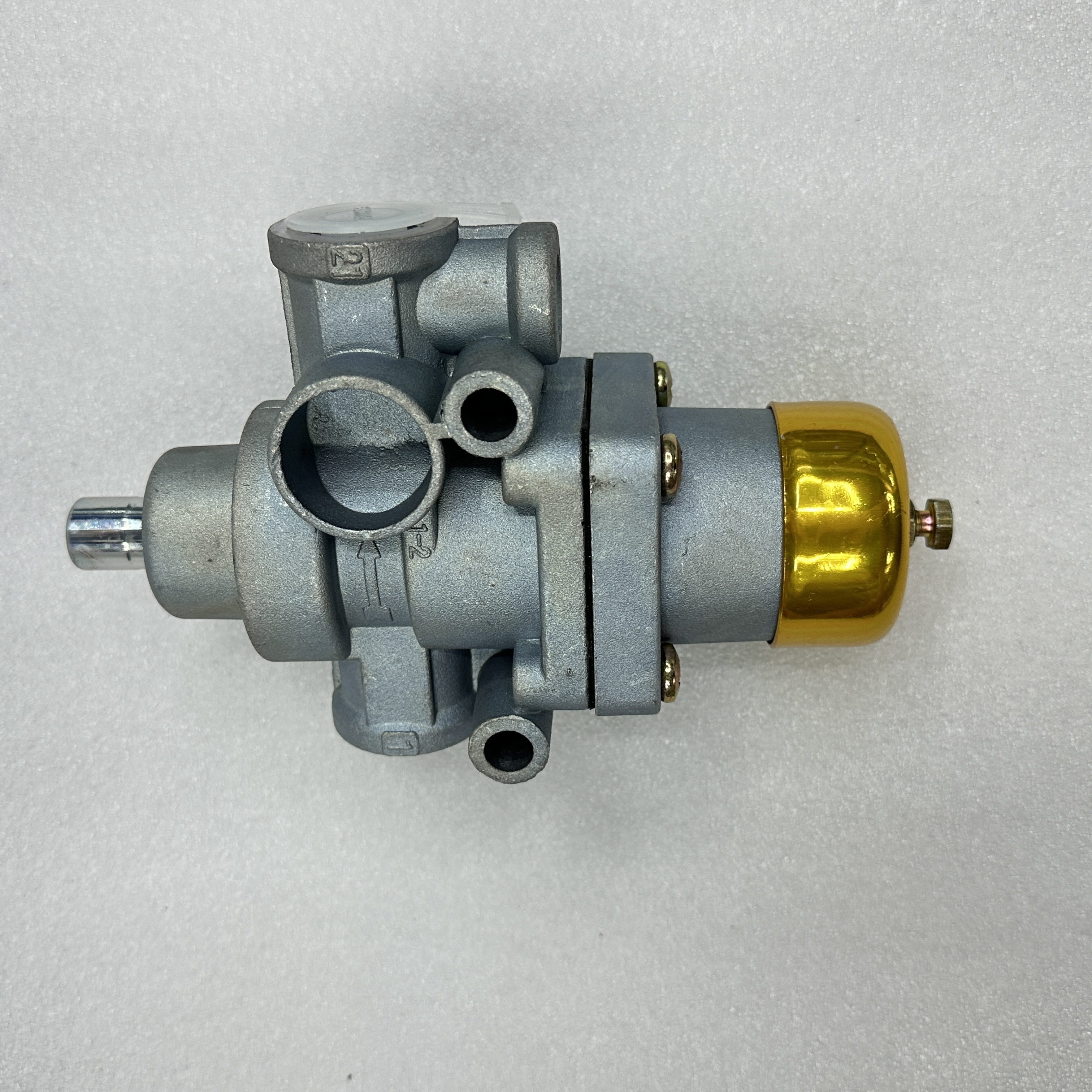 Auto parts for heavy truck regulator valve pressure regulator 9753001100 full figure
