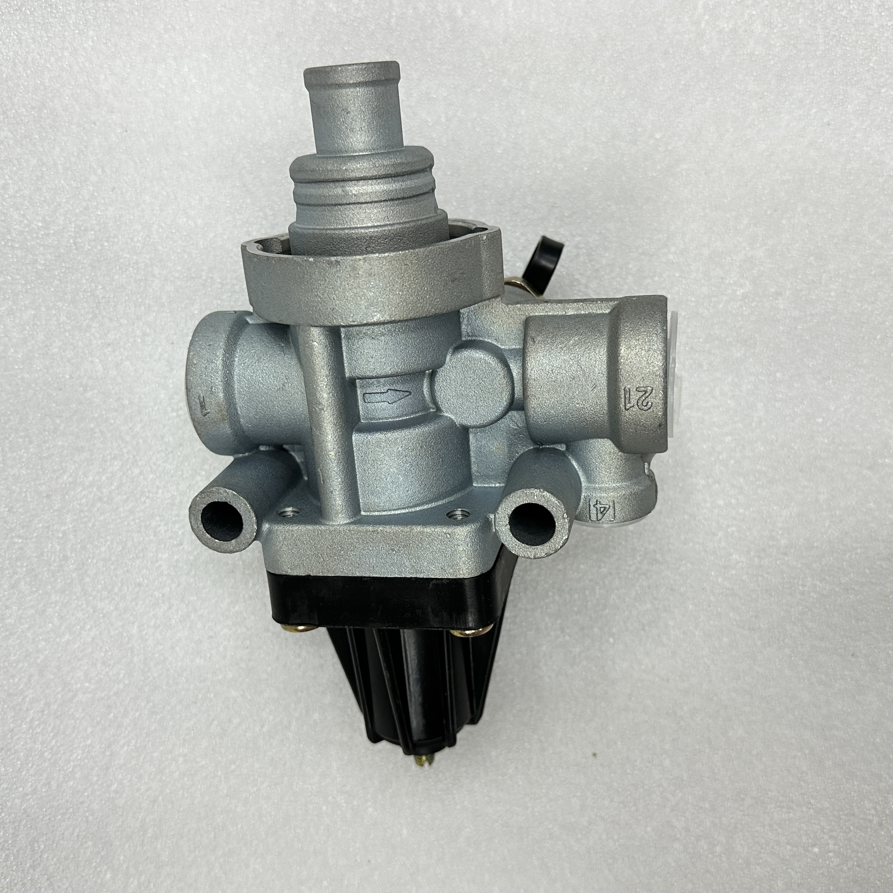 汽车配件适用于重卡重汽卡车调压阀压力调节器 9753034740