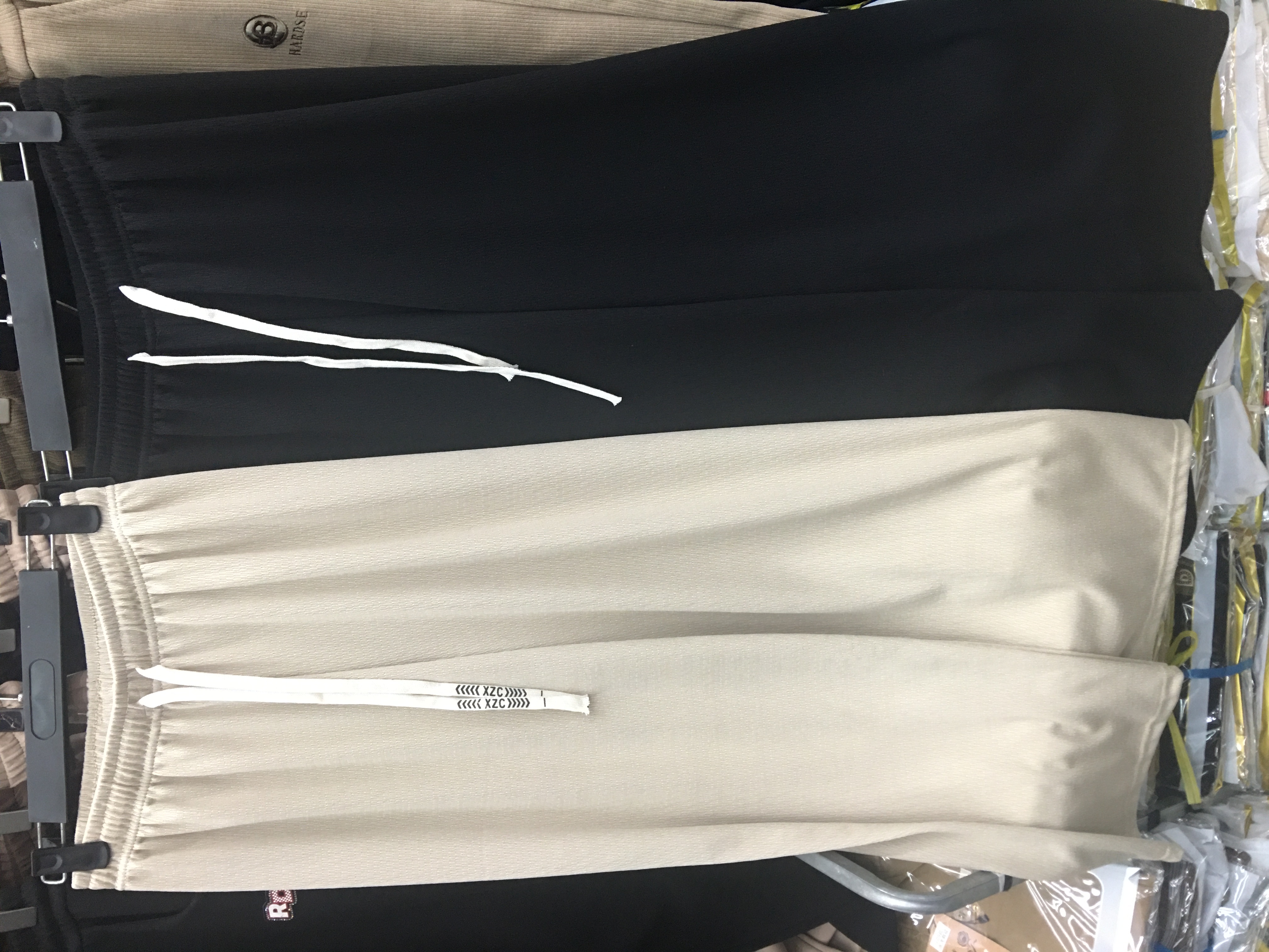 New product launch: Spring/Autumn 2024 Women's loose straight-leg pants, a fashionable and trendy style Application Scenario