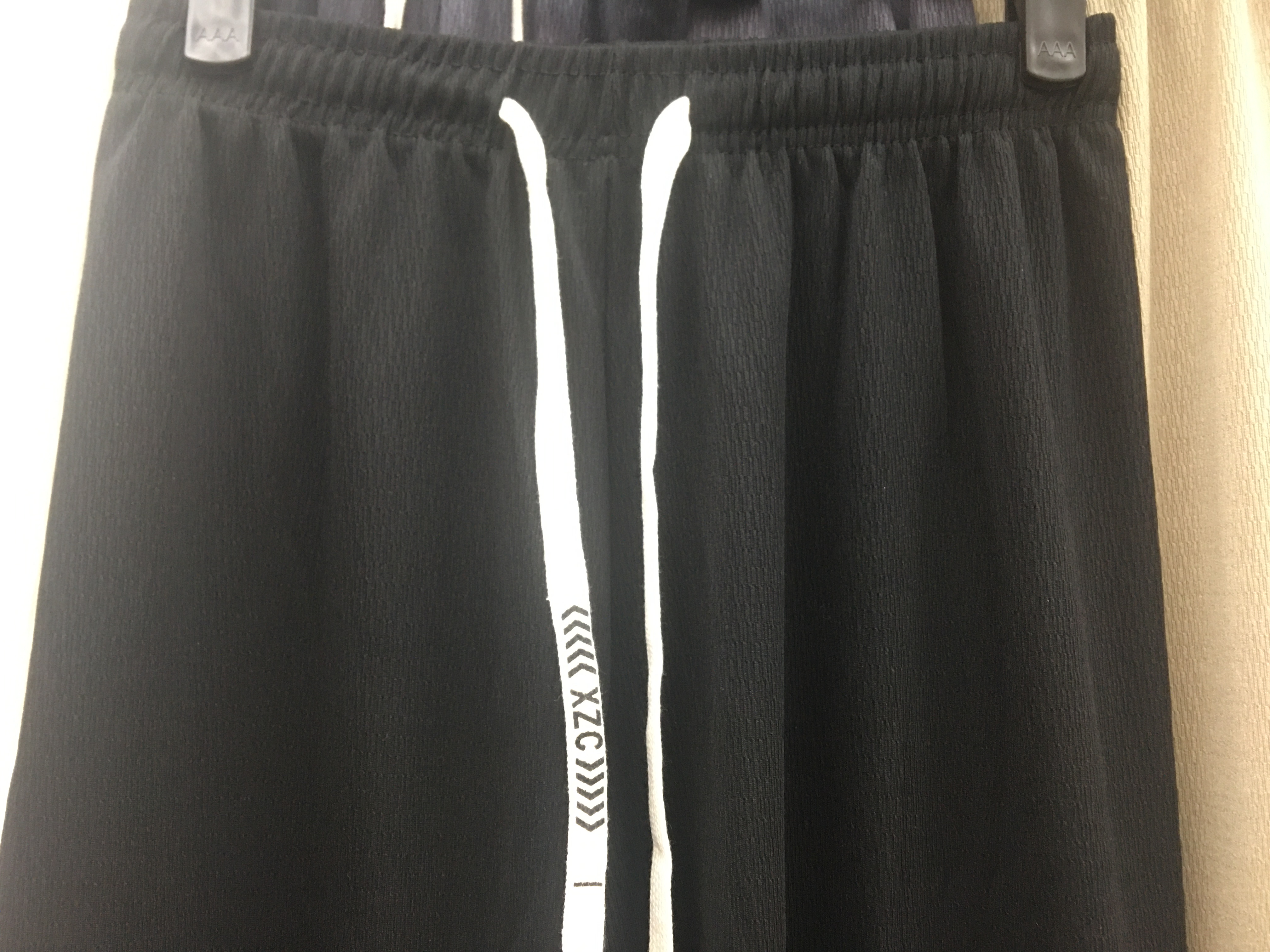 New Spring/Autumn 2024 women's straight-leg simple pants, fashionable and trendy black pants detail image 3