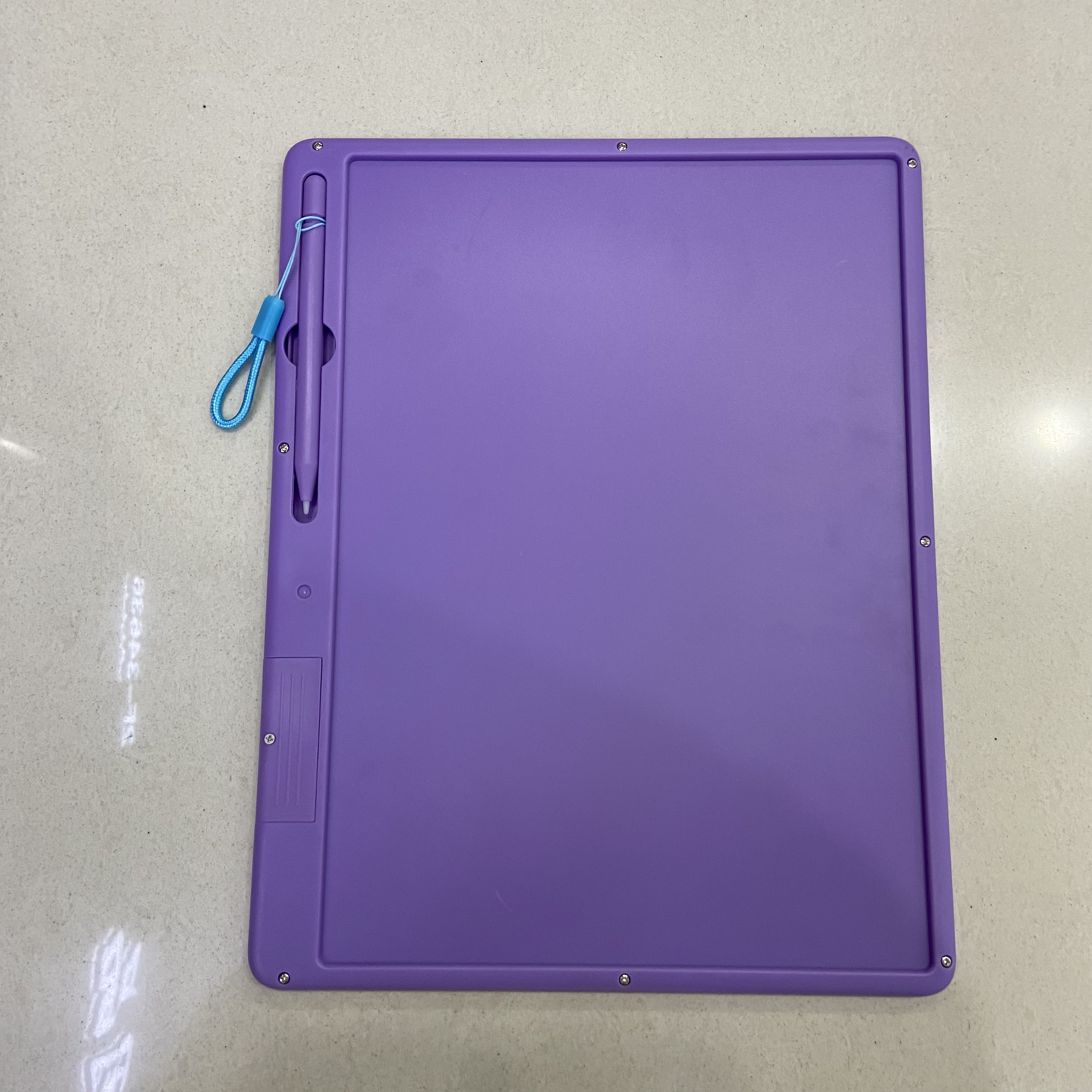 15 Inch Large Size Children's Color Lcd Handwriting Board Early Education Graffiti Drawing Board Painting Electronic Writing Board Application Scenario