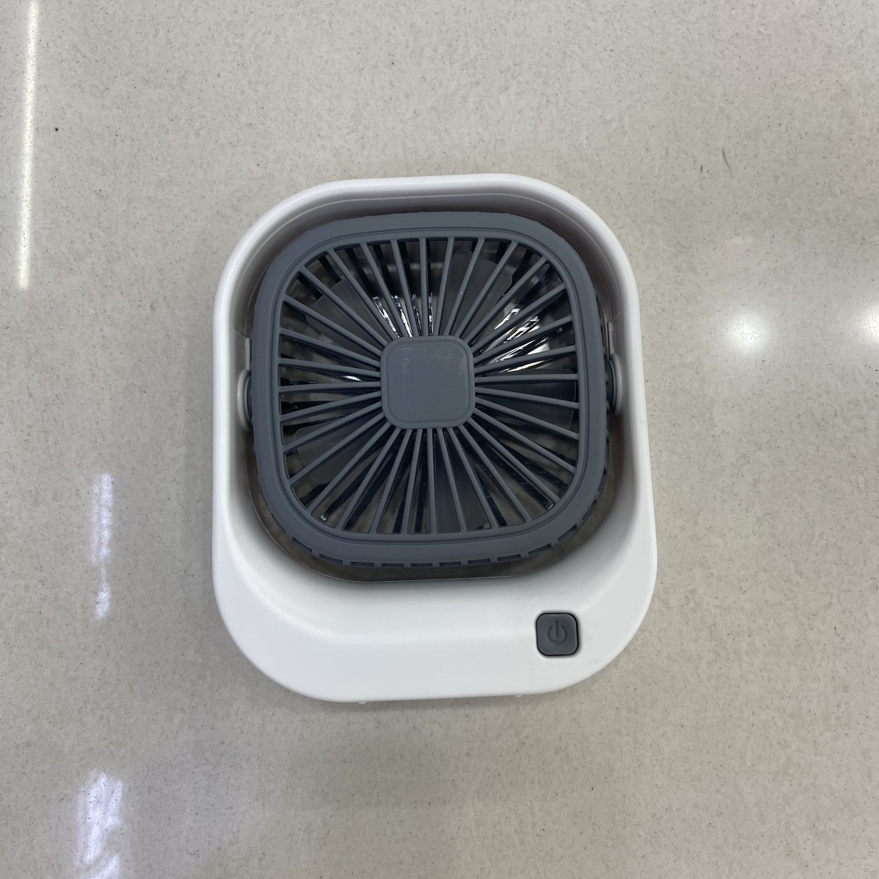 Desktop Desktop Small Fan Usb Charging Portable Large Wind Power Student Dormitory Office Fan details Picture