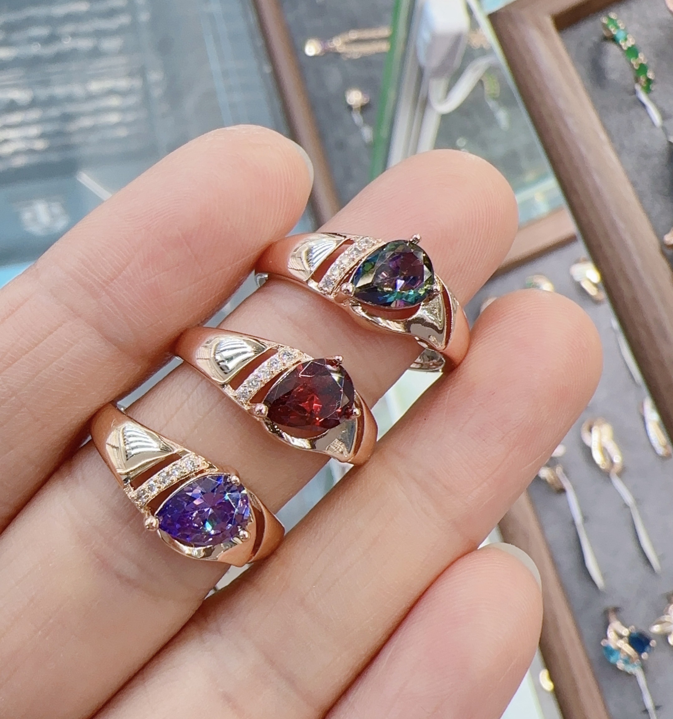 Gulkina复古红宝石戒指585真金电镀手饰跨境电商直供俄罗斯贸易货源锆石首饰