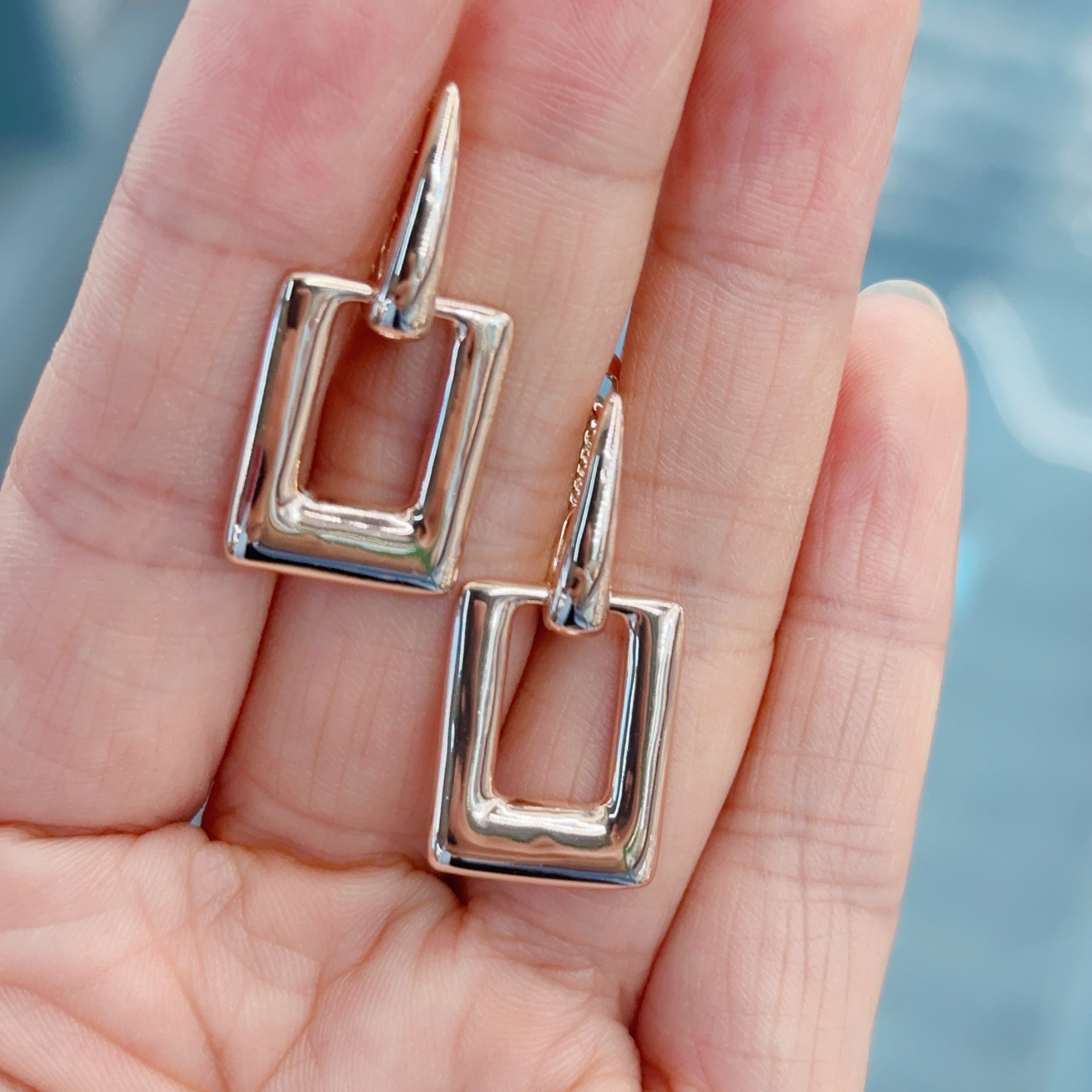 Gulkina's personalized and fashionable earrings, 585 simple earrings, European and American cross-border e-commerce bestsellers, geometric earrings wholesale, Russian jewelry sources, Eastern European trade export, European popular accessories detail image 2