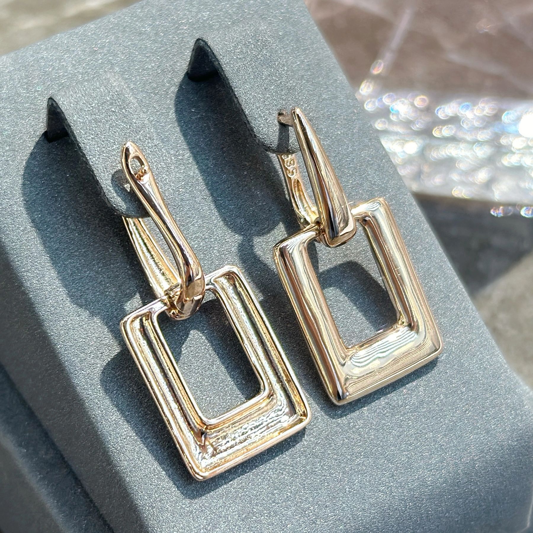 Gulkina's personalized and fashionable earrings, 585 simple earrings, European and American cross-border e-commerce bestsellers, geometric earrings wholesale, Russian jewelry sources, Eastern European trade export, European popular accessories detail image 4