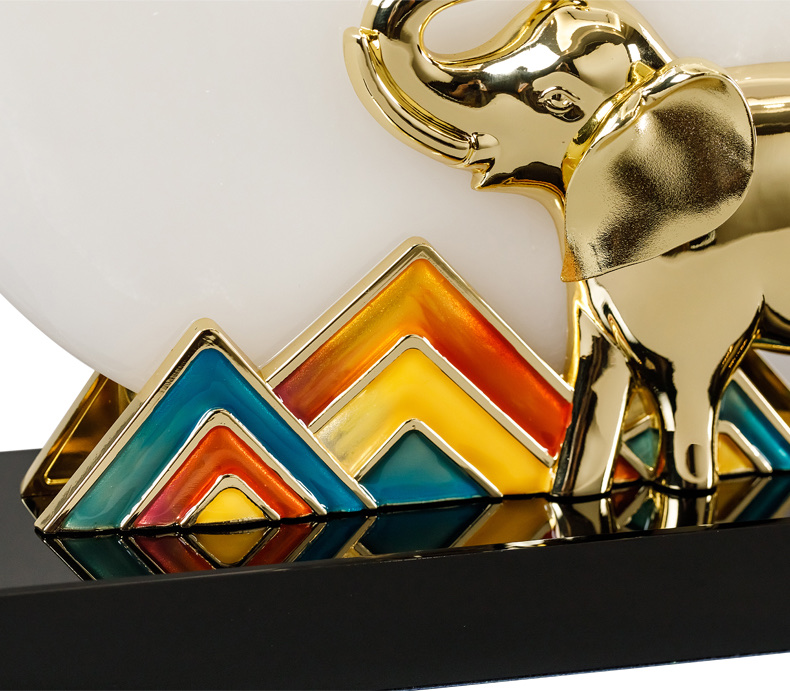 陶瓷工艺品实物图