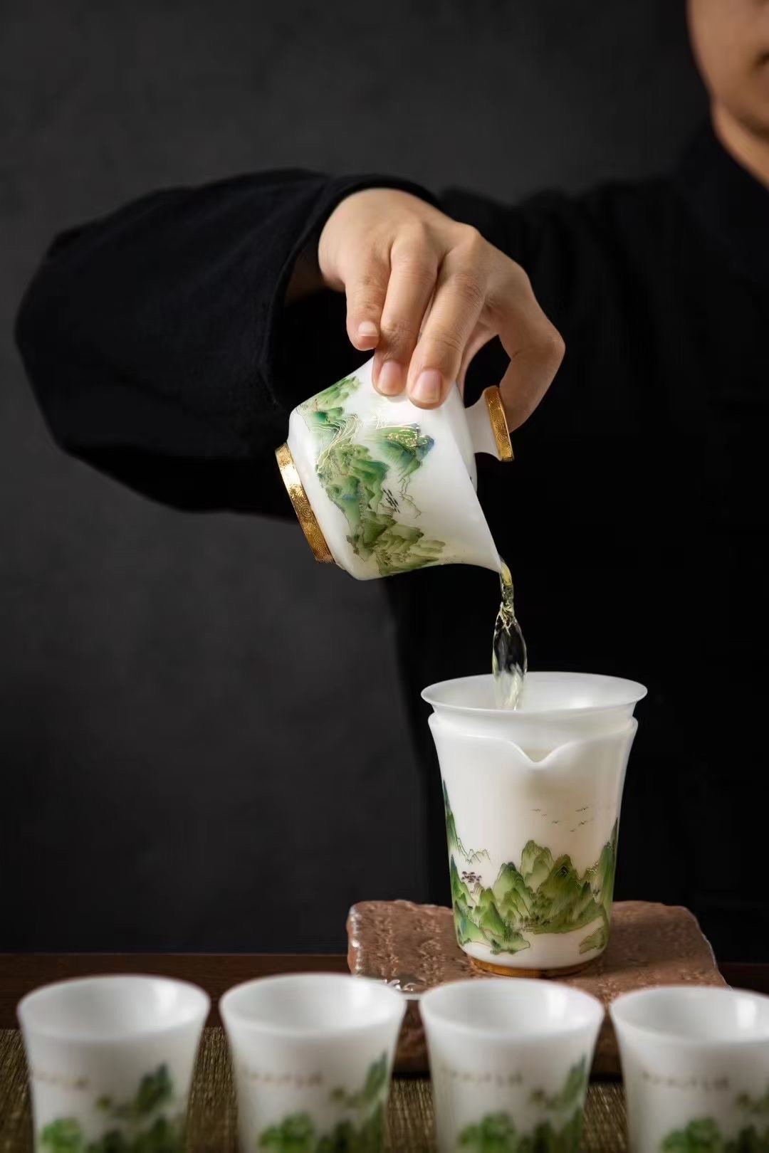 The land is so beautiful, with ice and jade porcelain tea sets for thousands of miles Item Picture