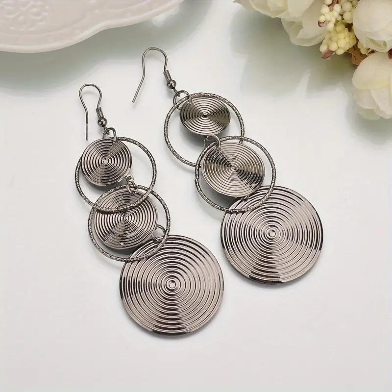 E2401 Europe And The United States Exaggerated Multi-Layer Hollow Metal Round Earrings Irregular Geometric Fringe Ear Hook Cross-Border Domestic Trade Application Scenario