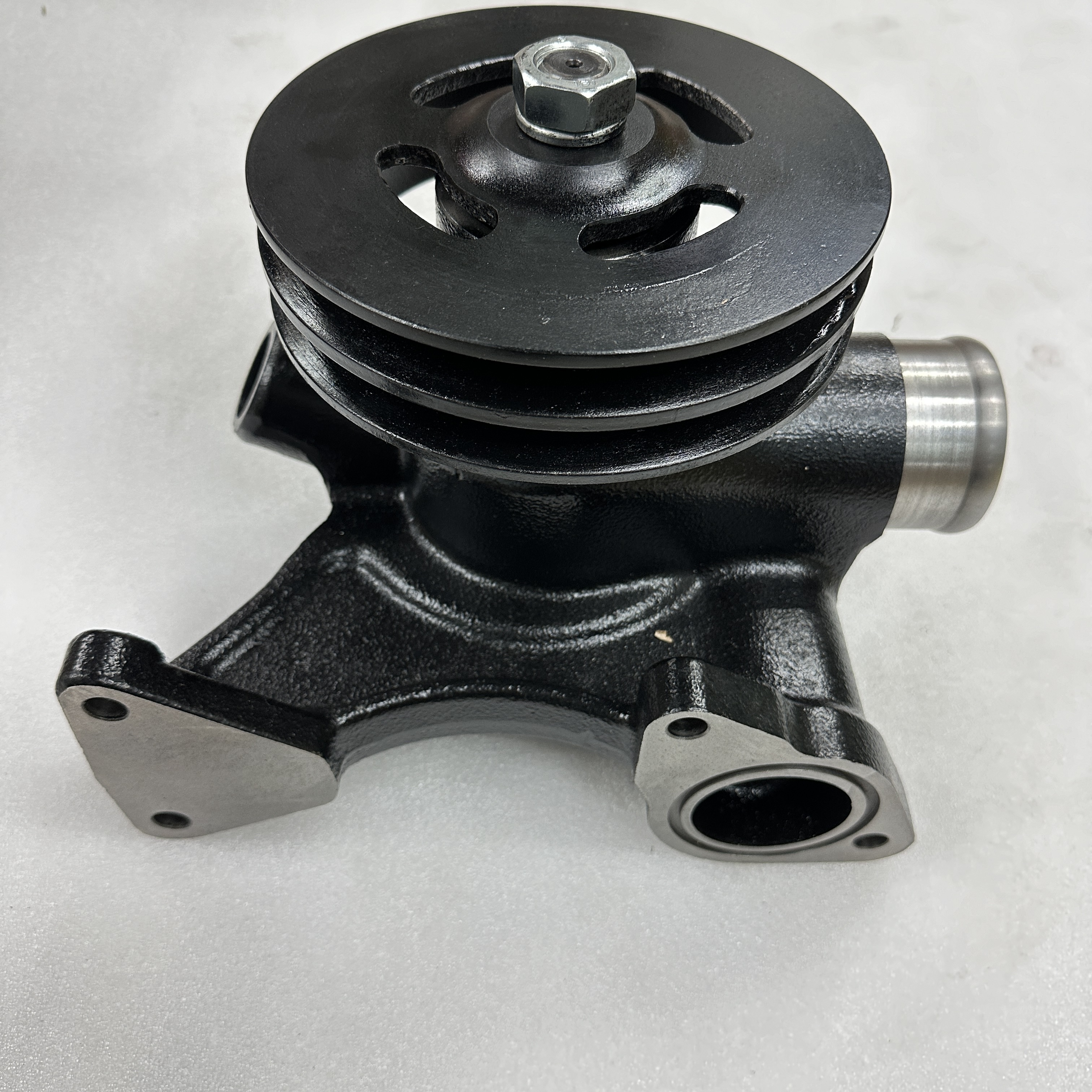 Automotive parts are suitable for modern D6CA cooling system water pumps 25100-84000 Item Picture