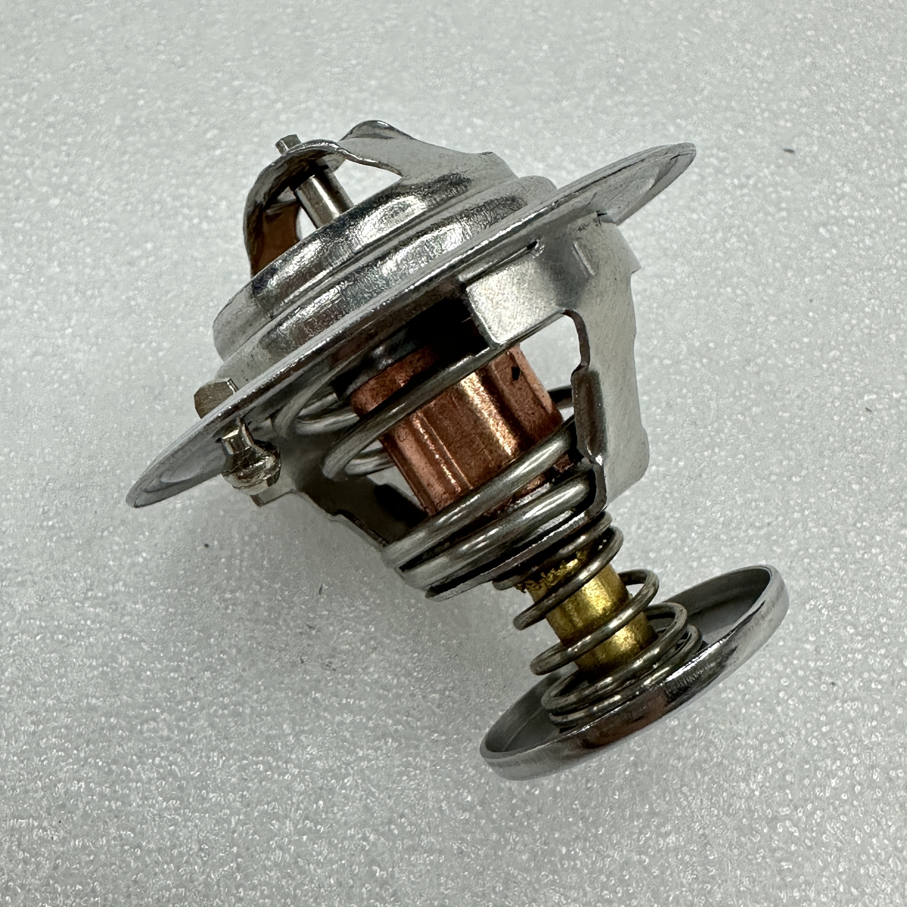 Automotive accessories for PERKINS Perkins engine cooling system thermostat 2485613