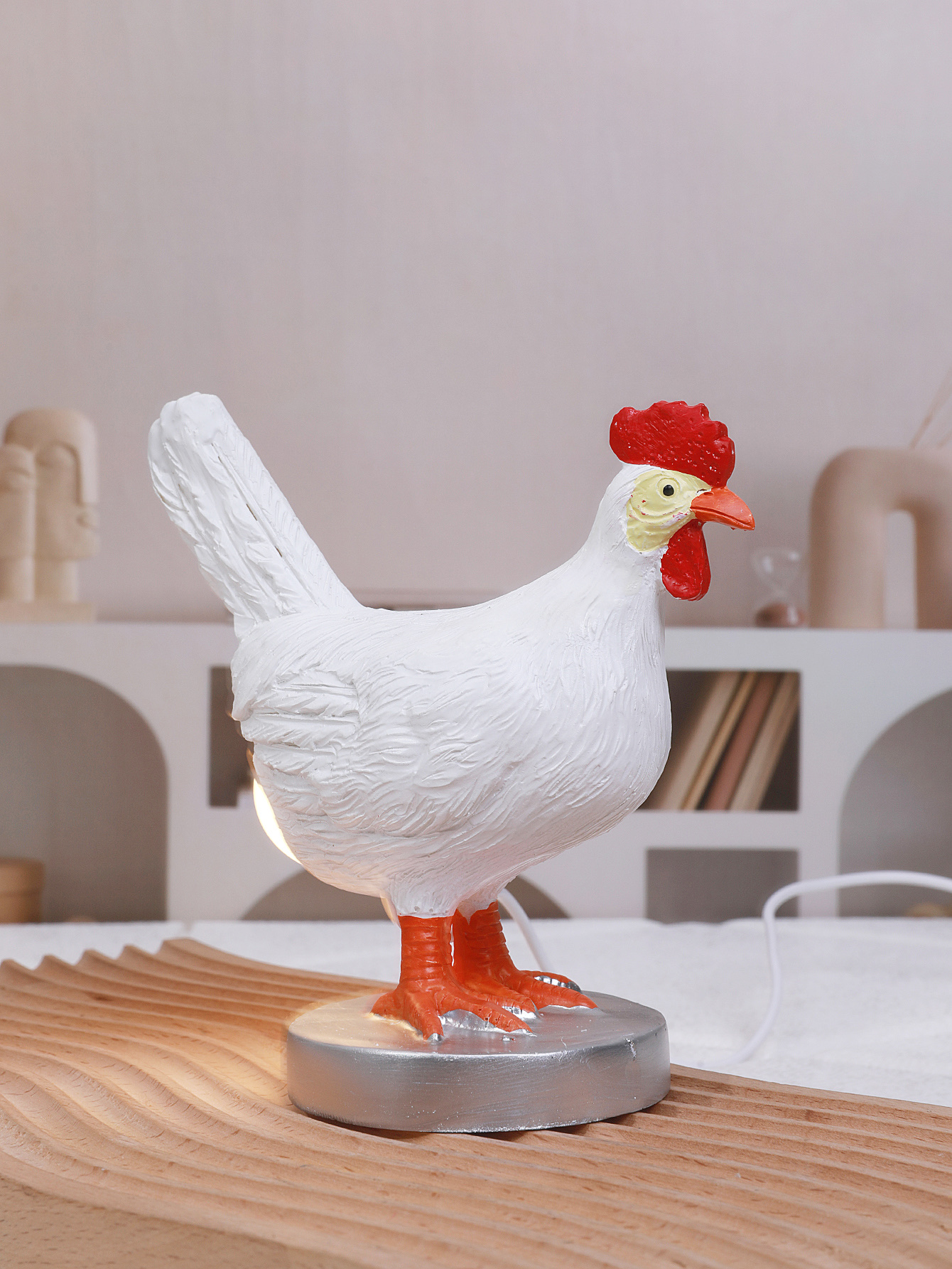 一件母鸡下蛋LED卧室照明雕像摆件树脂工艺品细节图