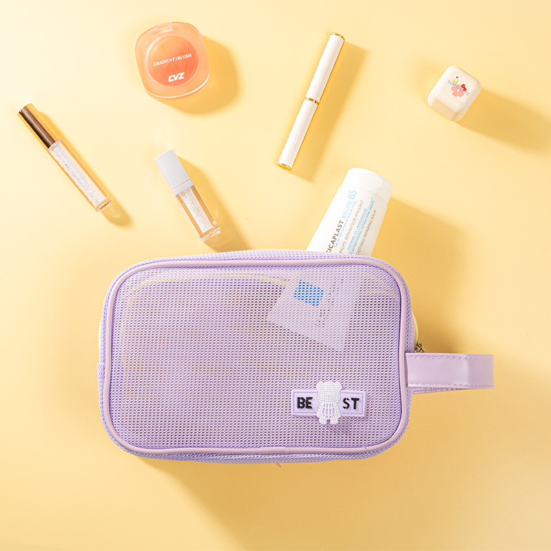 New hand-held toiletry bag, mesh portable travel skincare storage bag, beach fashion makeup bag details Picture