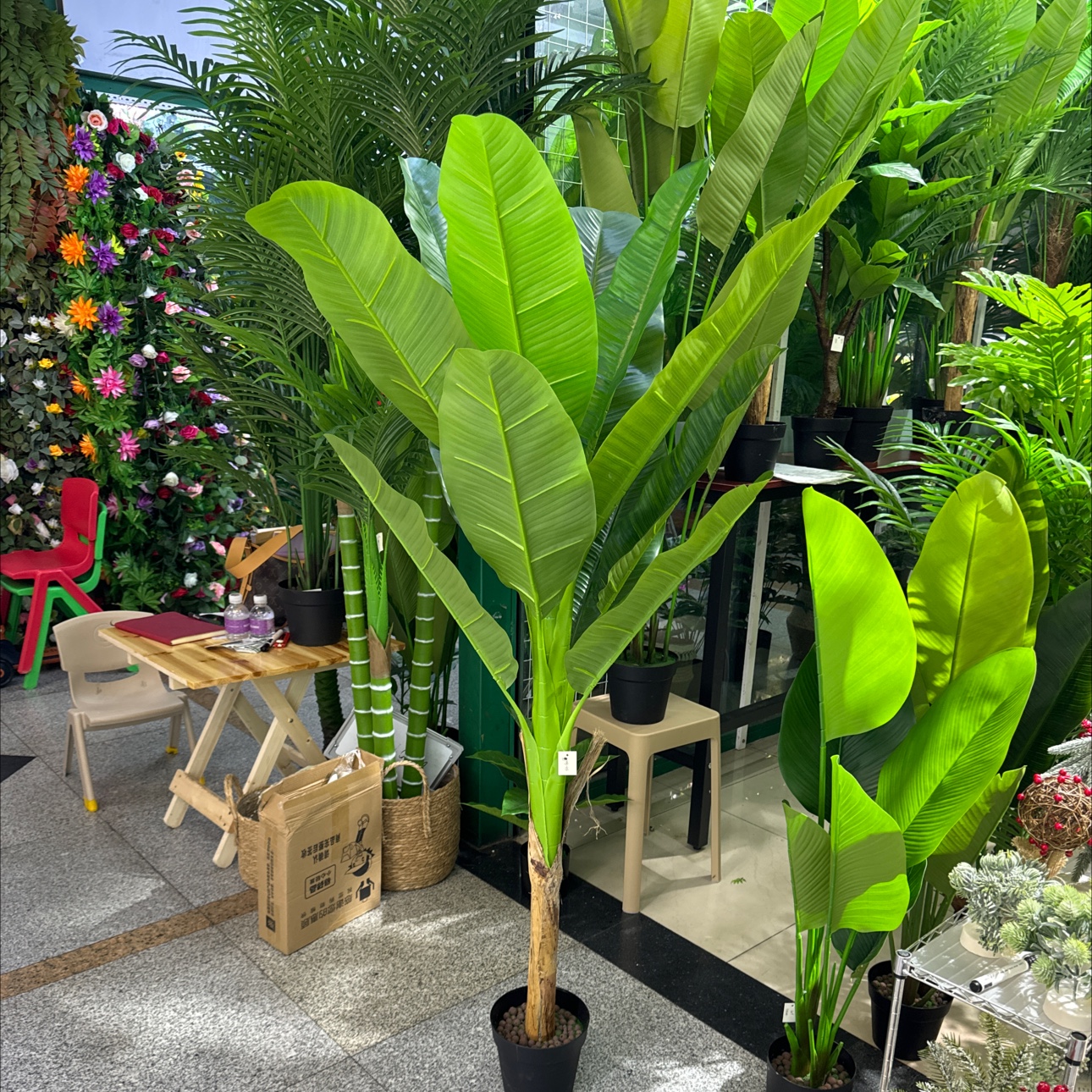 Artificial green plants, tropical plants, banana twelve-leaf, 160cm, artificial plants, artificial green plants, plastic artificial plants, artificial flowers, artificial flowers details Picture