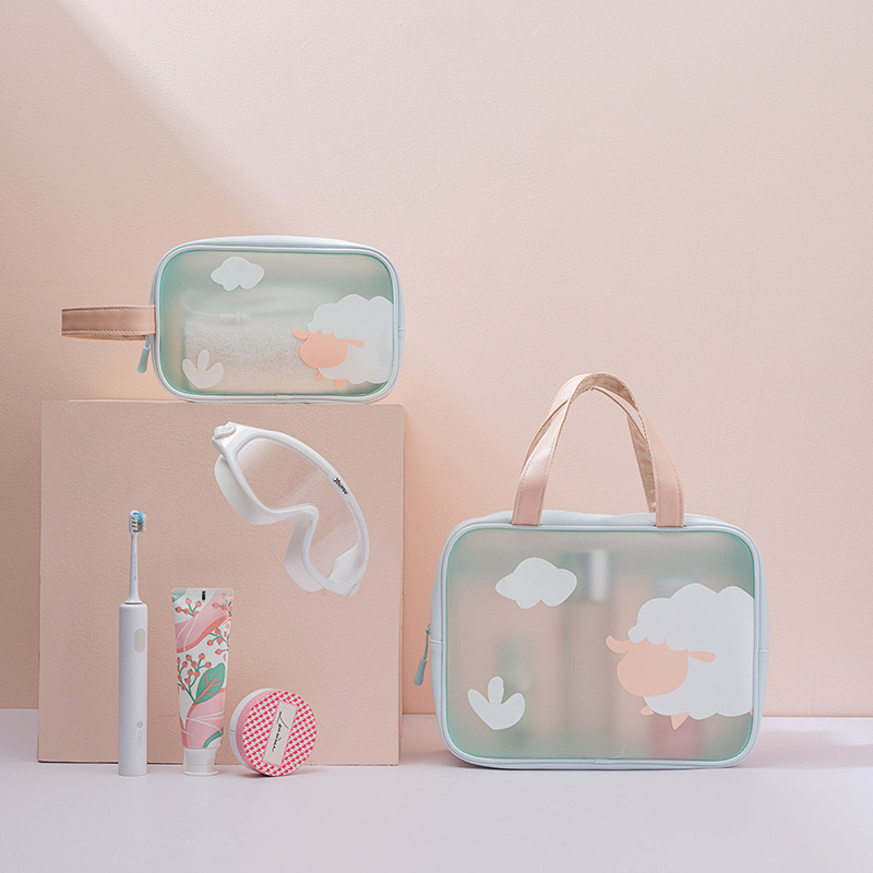 TPU dry-wet separation children's sports bag, swimming and fitness storage bag, cartoon sheep large-capacity hand-held beach bag detail image 15