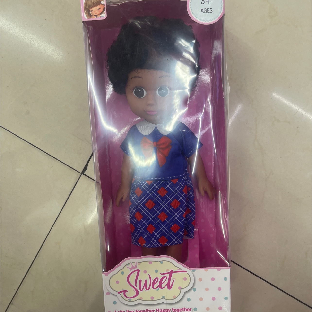 2024-B. A single doll. detail image 2