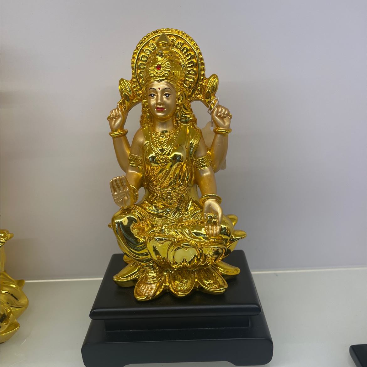 Resin Handicraft
